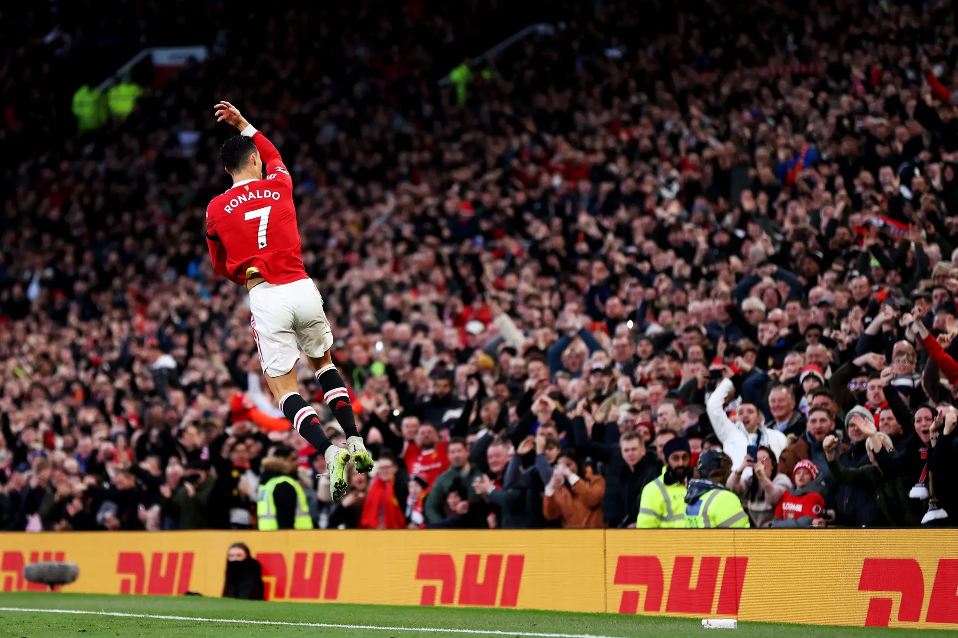 Cristiano Ronaldo nomeado para prémio de melhor jogador do ano da Premier League