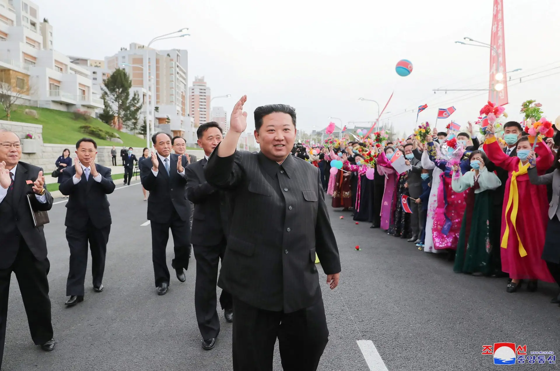 Jubileu de platina: líder da Coreia do Norte felicita rainha de Inglaterra