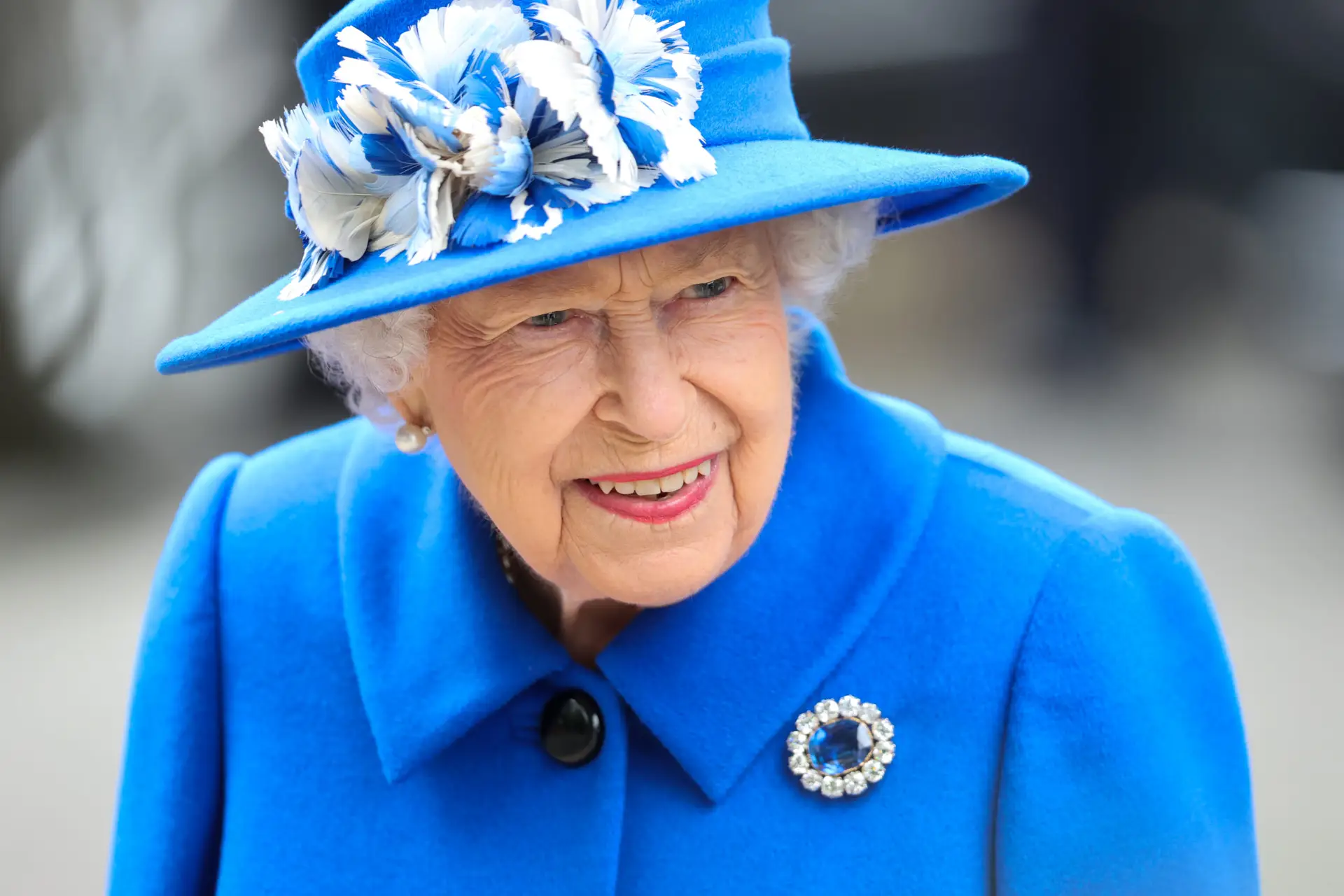 Grande Reportagem SIC: “Isabel II, a rainha”
