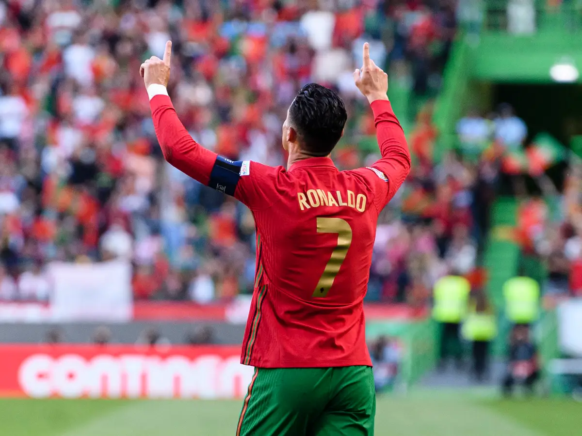 X 上的 Sala12：「RECORDE: CRISTIANO RONALDO SE TORNA O MAIOR