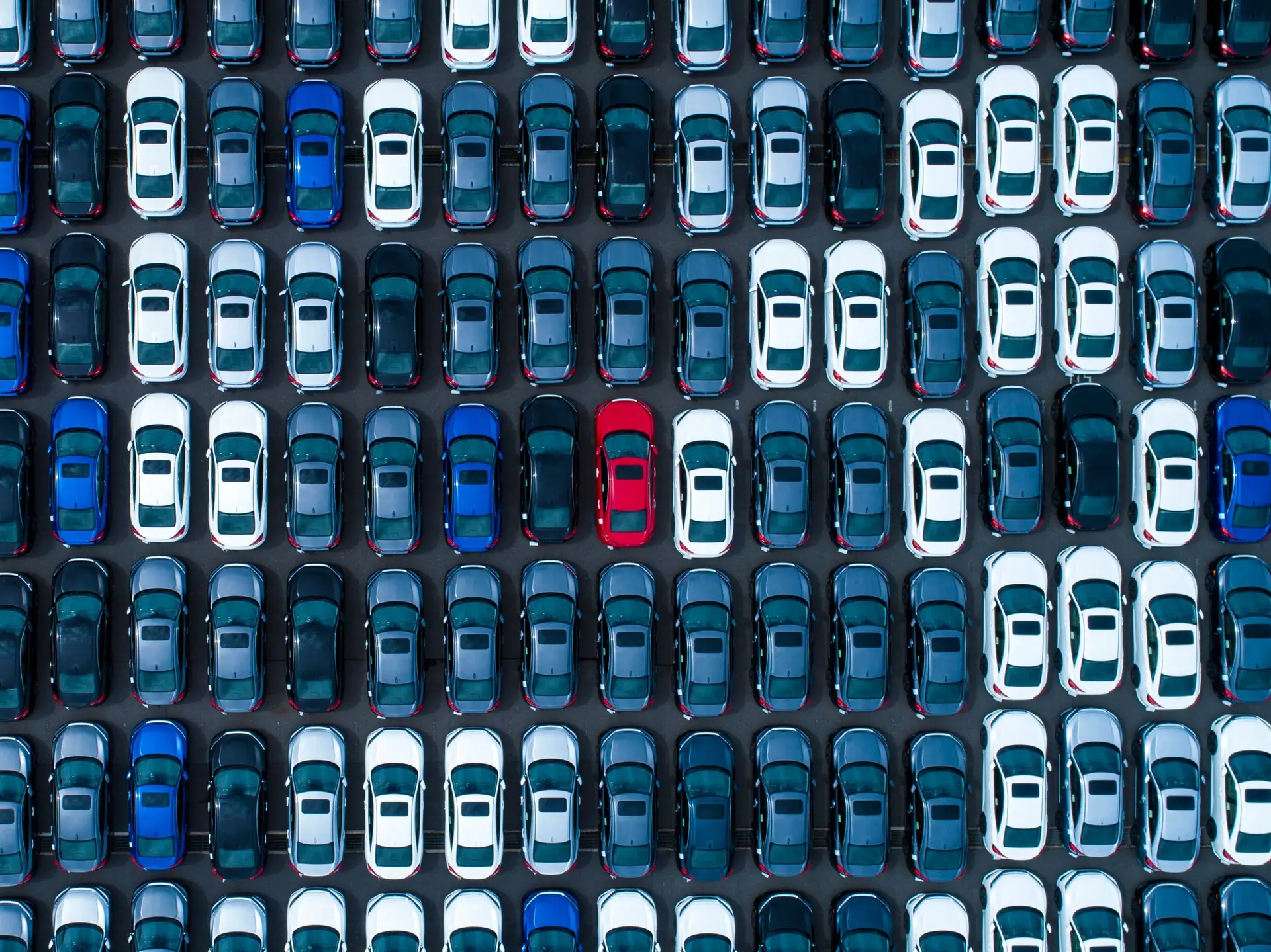 PSP volta a deter mecânico suspeito de roubar catalisadores de automóveis no Porto