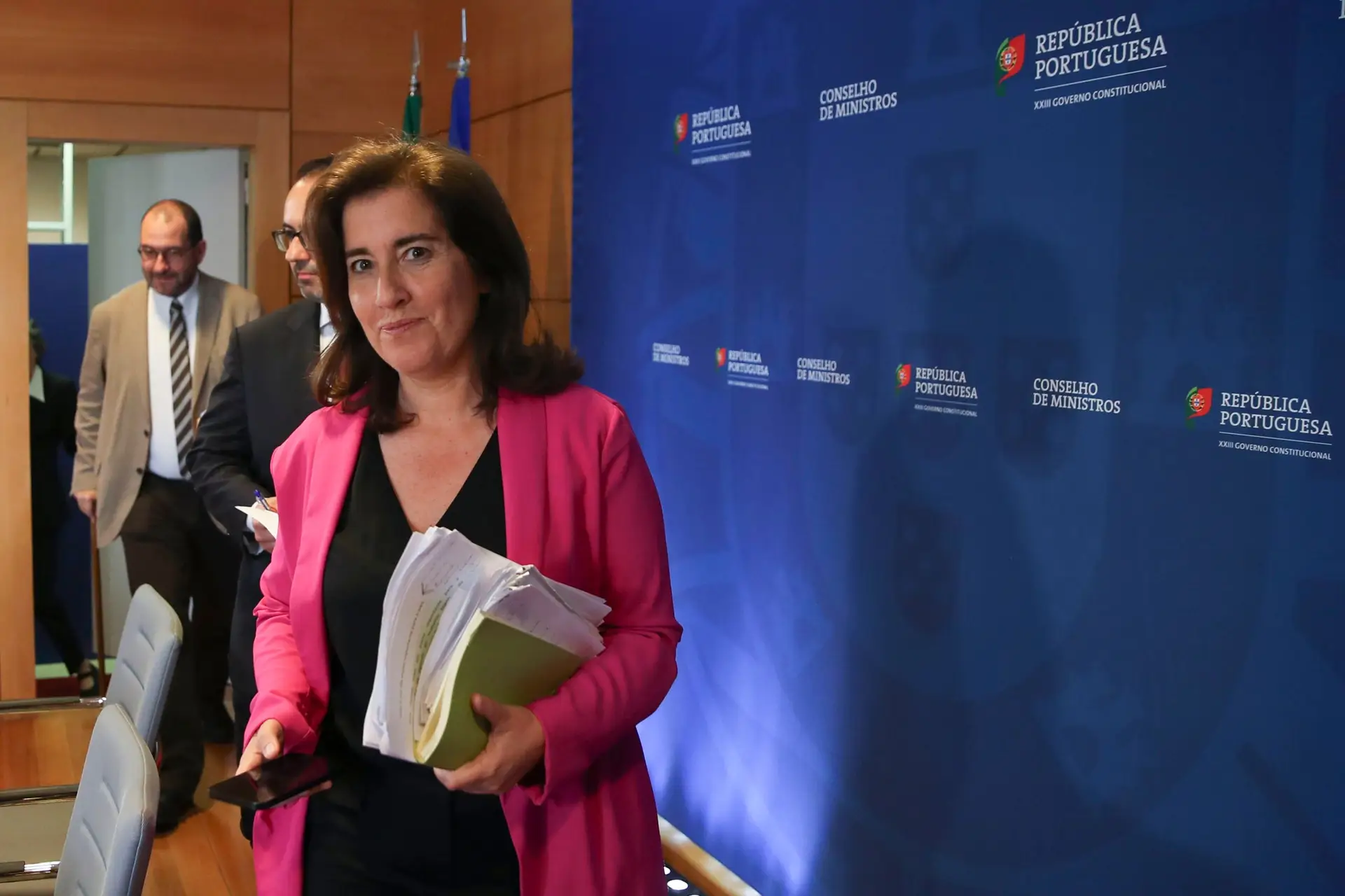 Ministra recusa cortes e explica indicação para reduzir beneficiários de apoio alimentar