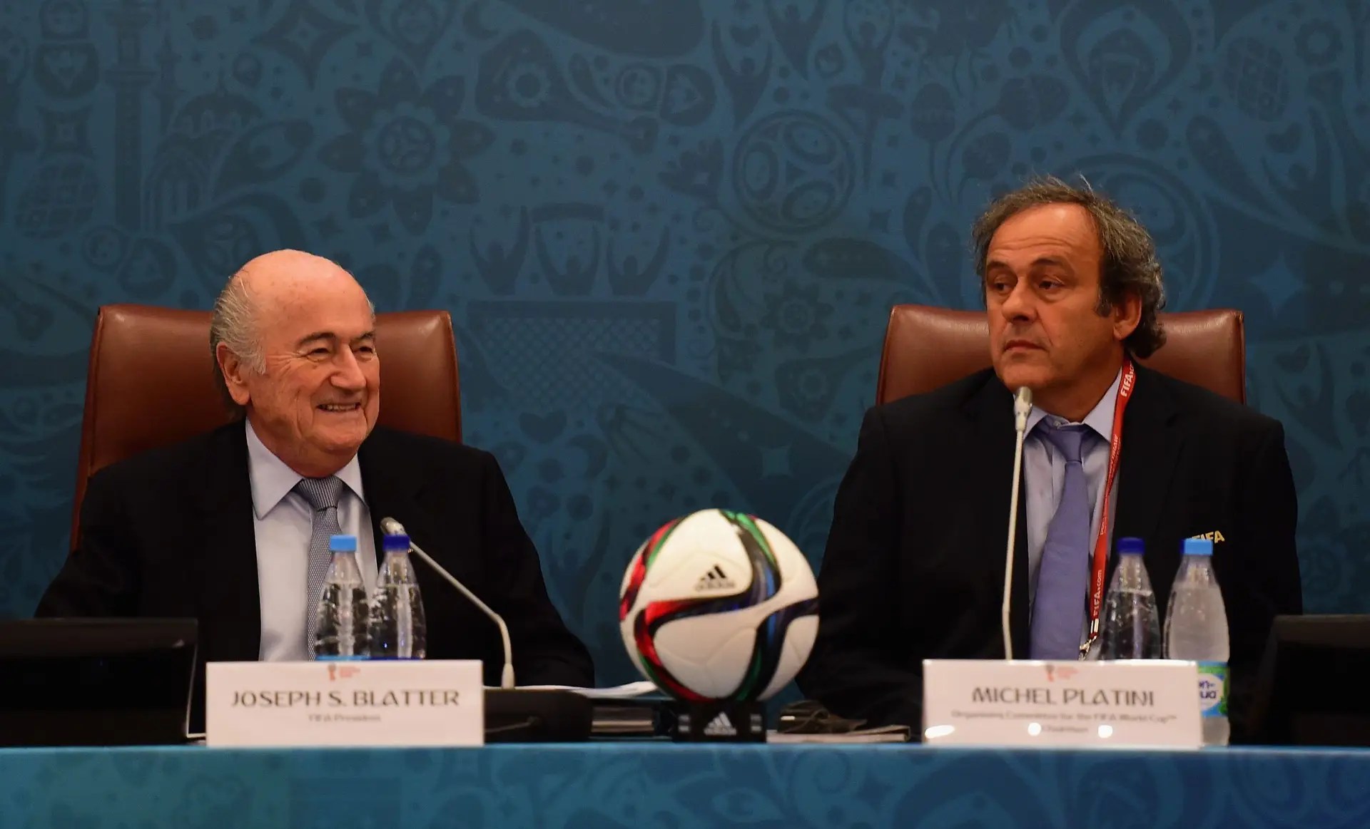Michel Platini e Joseph Blatter absolvidos das acusações de corrupção