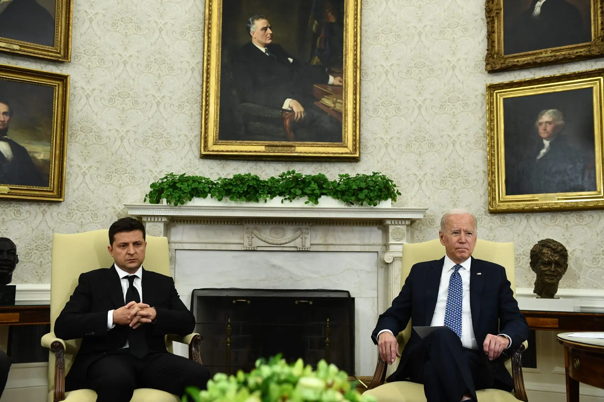 EUA repreendem Zelensky por culpar a Rússia pela queda de míssil na Polónia