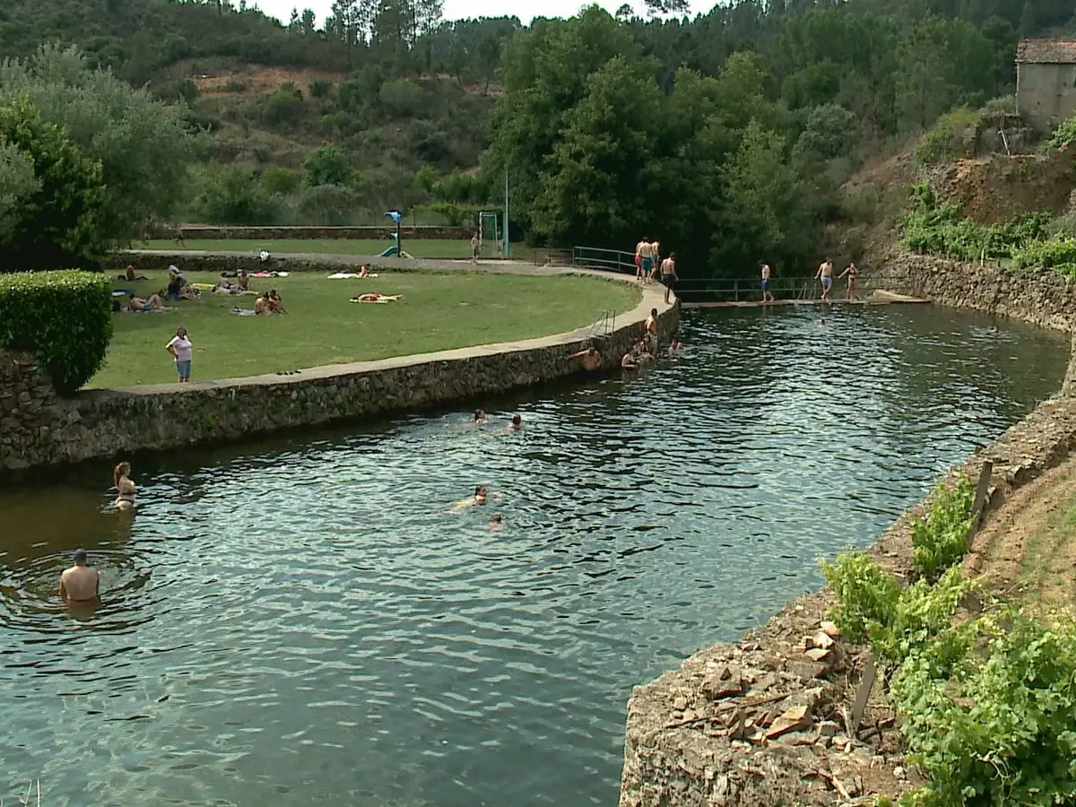 Nova Praia Fluvial Na Baía Do Fundy No Canadá Com Terreno