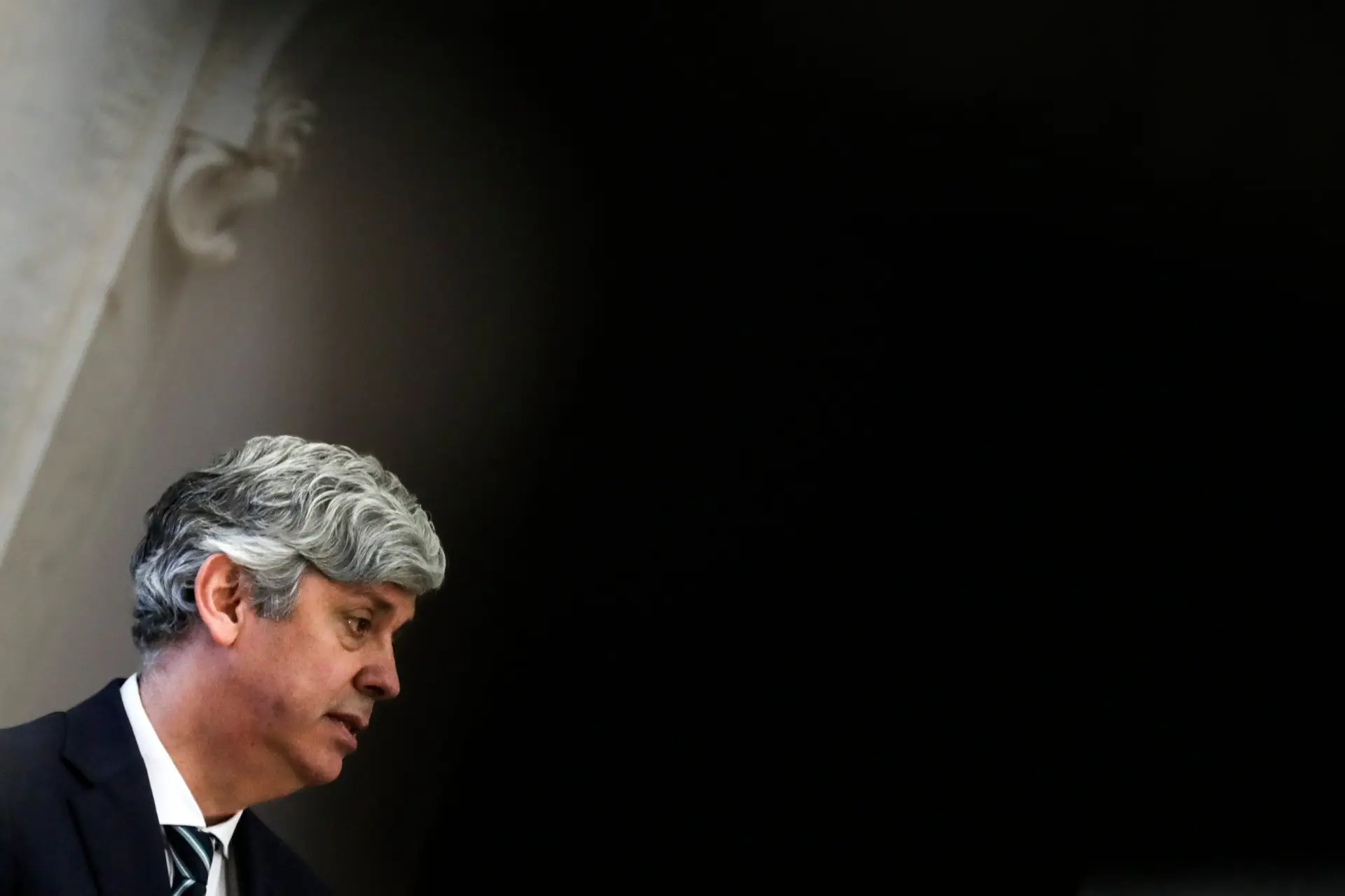 Previsões económicas: Mário Centeno explica revisão em alta de crescimento