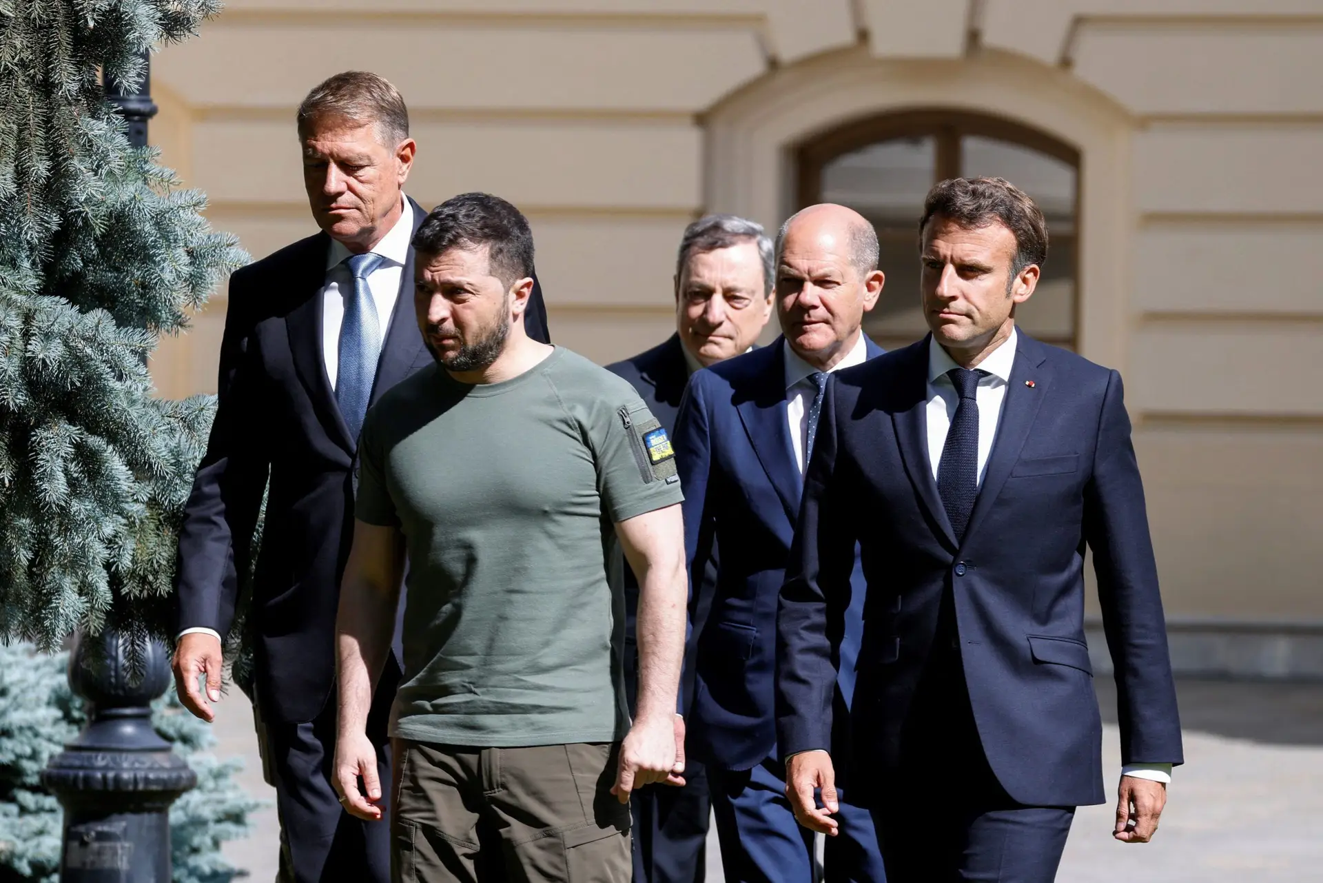“Rã, salsicha e esparguete”, a visita a Kiev de Macron, Scholz e Draghi aos olhos de antigo Presidente russo