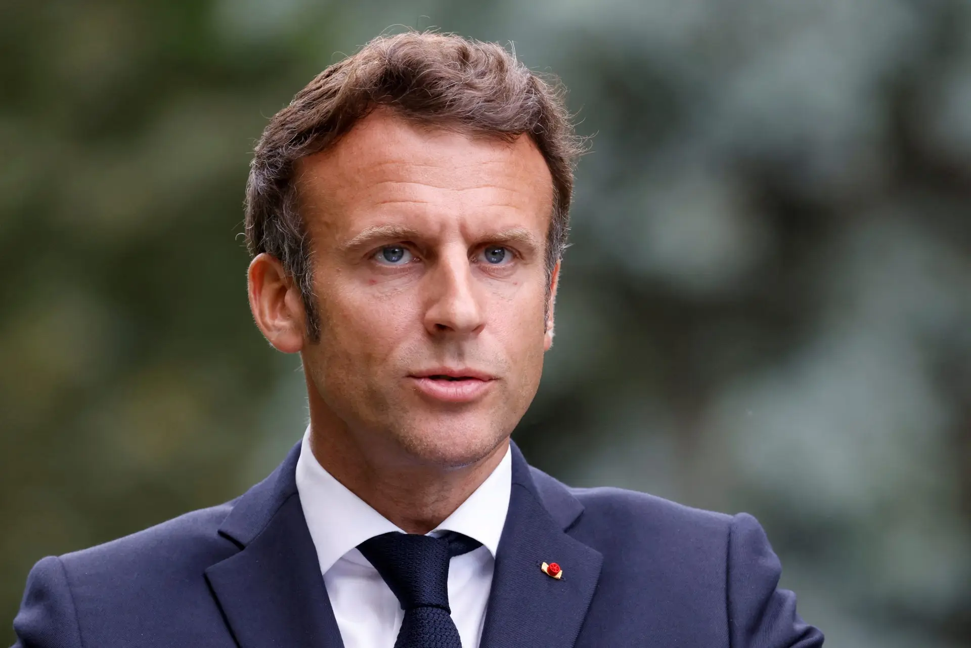 Guerra na Ucrânia: Macron vai falar com Putin “sempre que for necessário” 