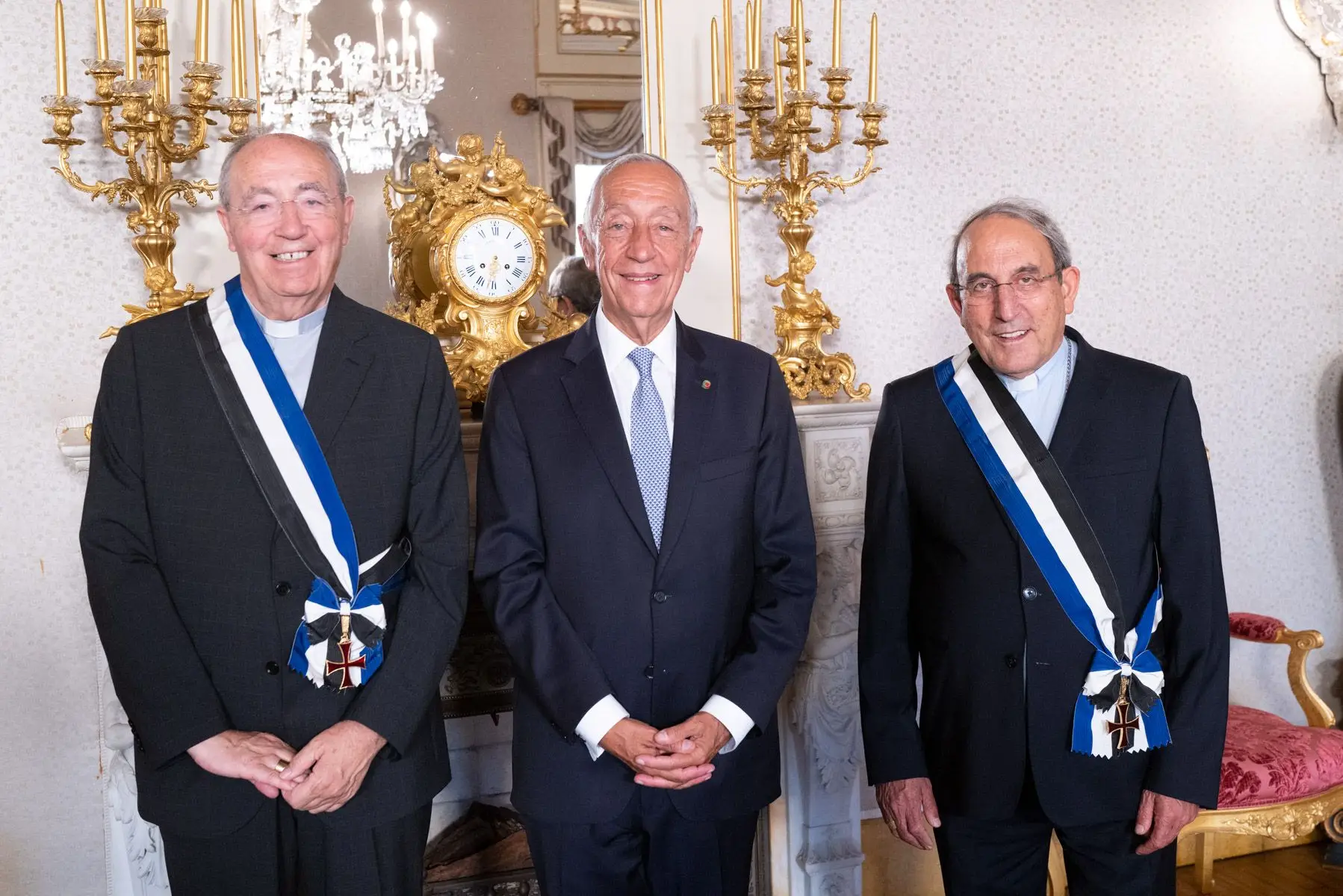 Presidente da República condecora o cardeal António Marto e D. Jorge Ortiga