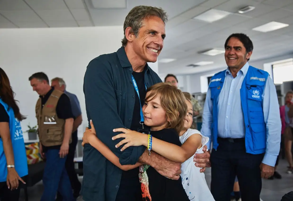 Ben Stiller visitou cidade de Irpin e apelou ao apoio a refugiados