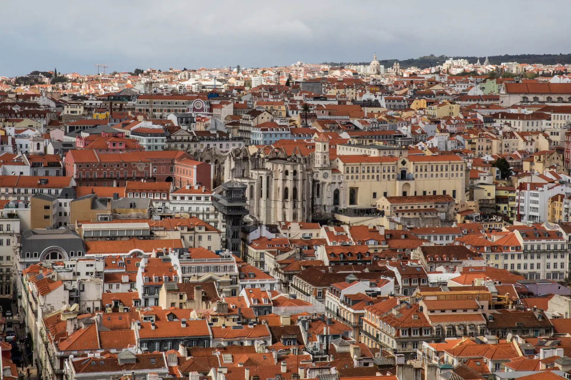 Há mais casas em alojamento local do que em habitação em algumas freguesias de Lisboa?
