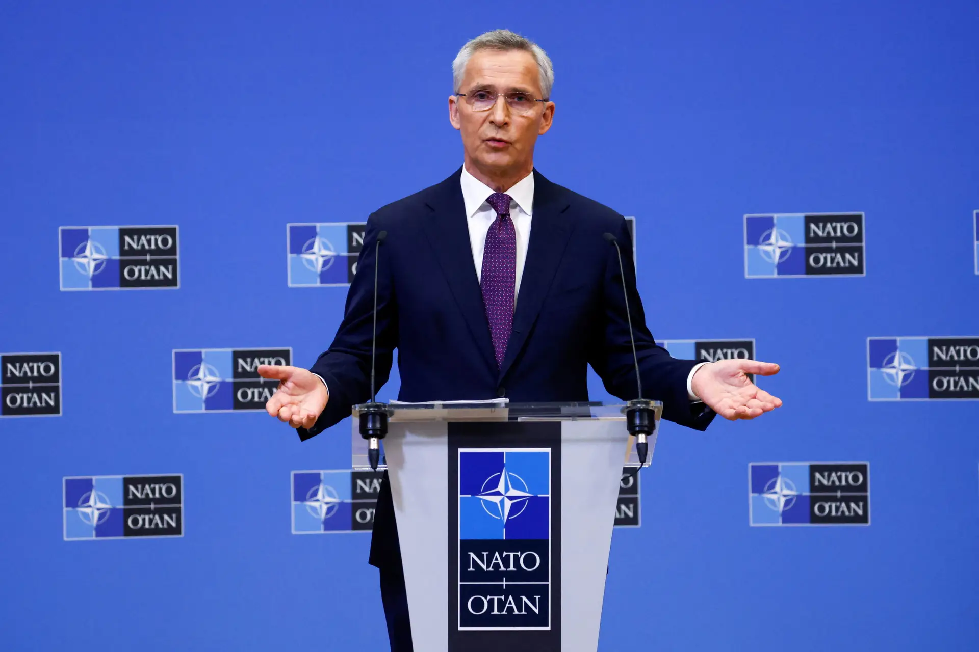 NATO quer enviar mais armas para Kiev