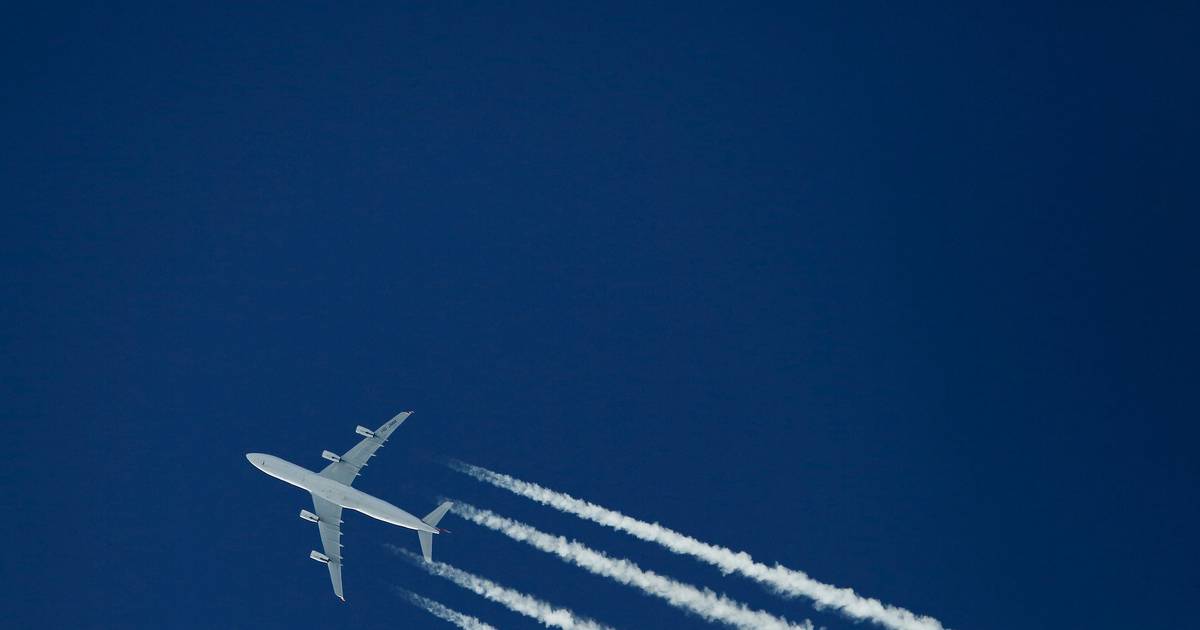 Companhias aéreas turcas cancelam voos devido aos novos ataq
