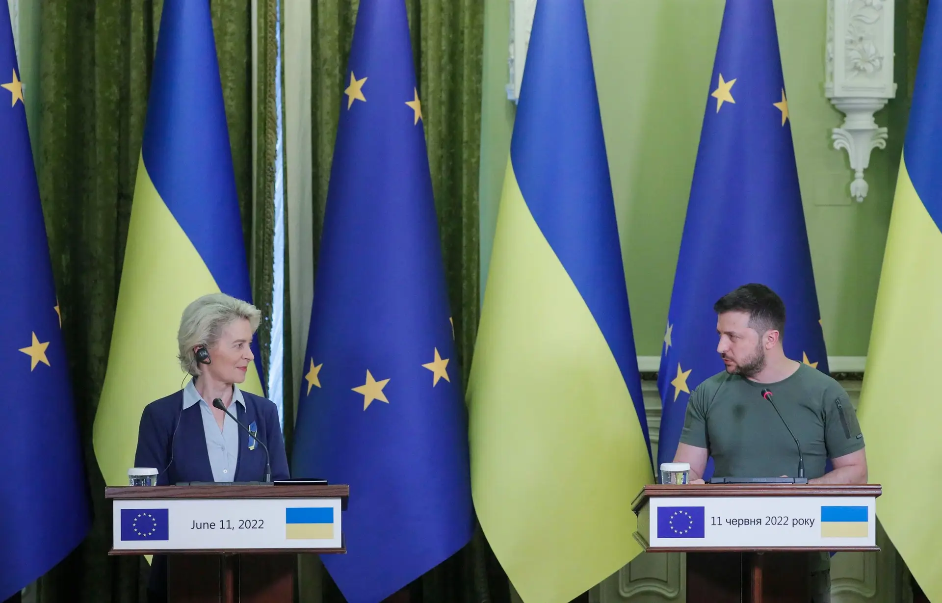 Zelensky pede à União Europeia que adote um sétimo pacote de sanções contra a Rússia