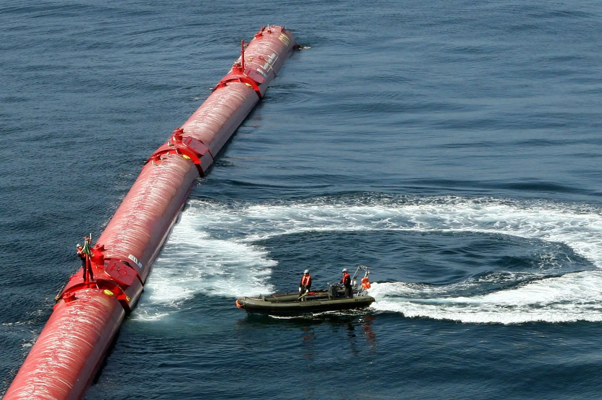 Potencial da energia das ondas é “imenso”, mas faltam tecnologias “consolidadas”