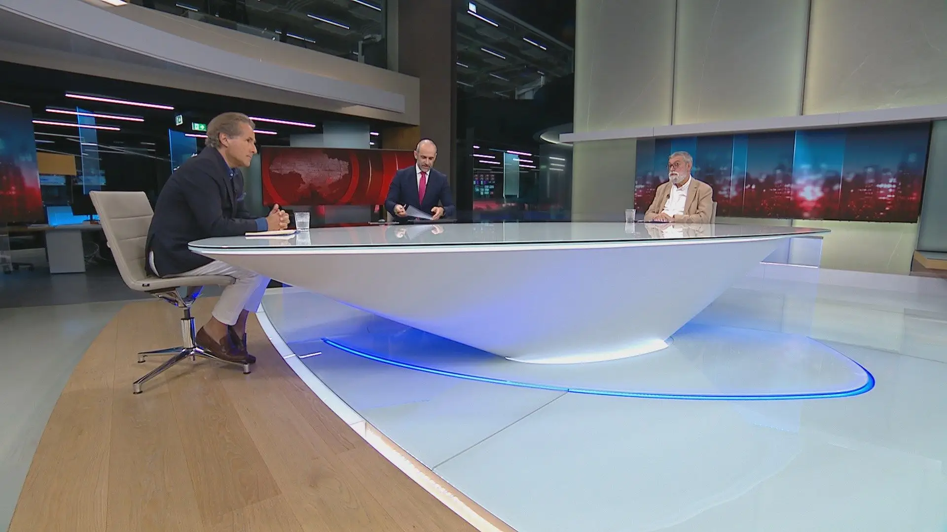 “A Bielorrússia está a pedi-las e a Ucrânia tem tido uma política de contenção”: a análise de José Milhazes e Nuno Rogeiro 