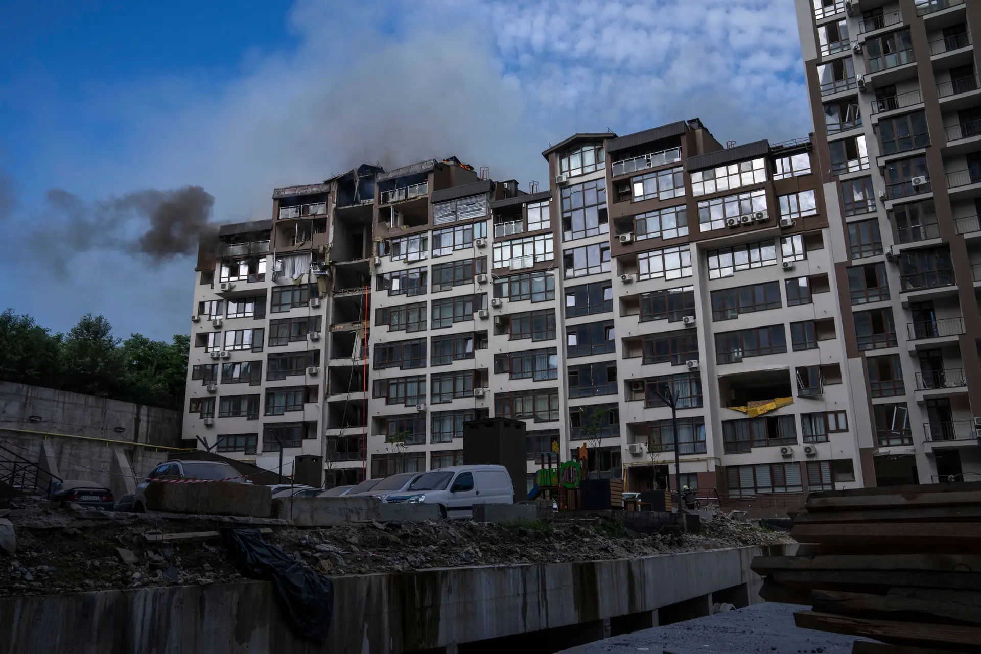 Kiev de novo alvo de bombardeamentos