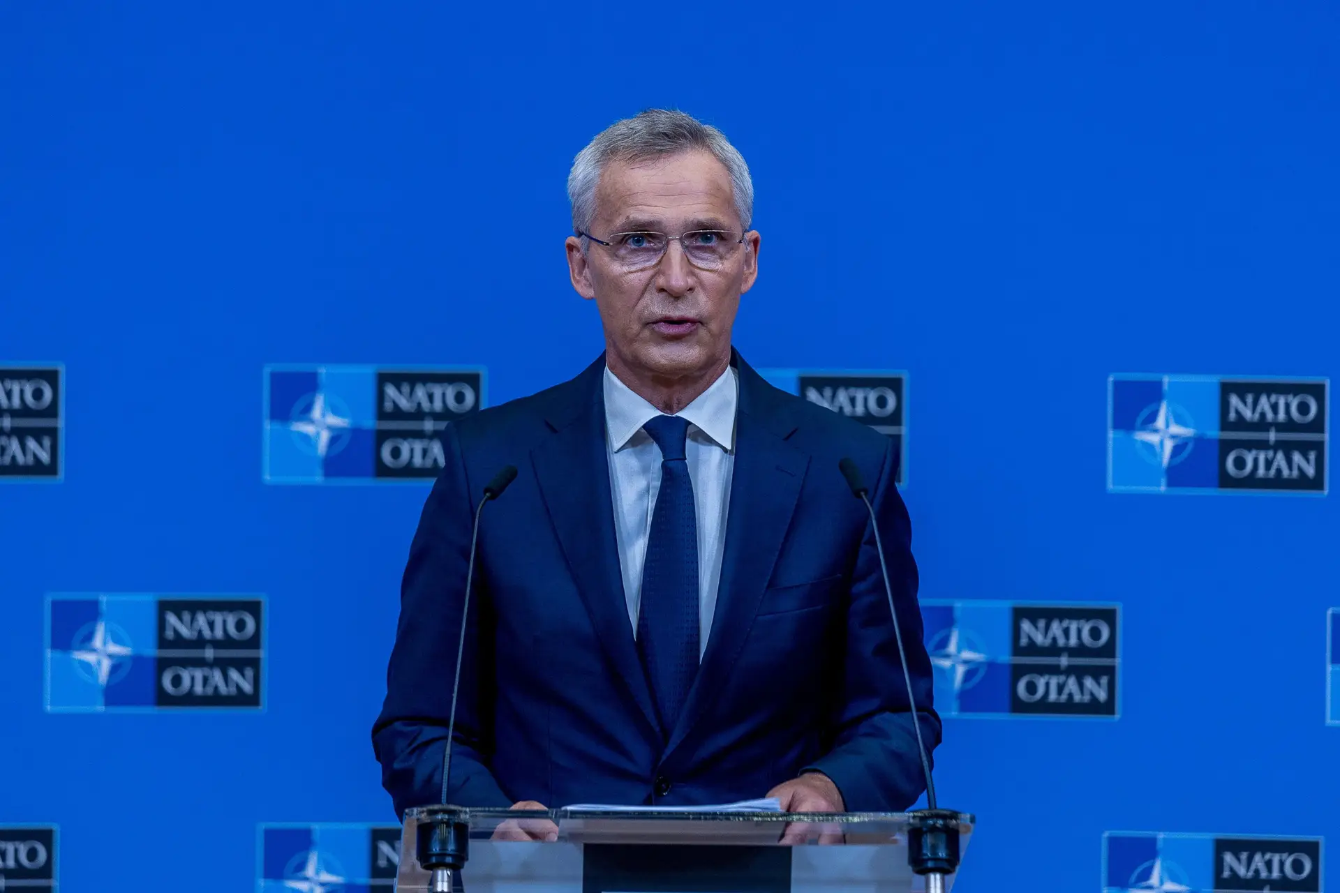 NATO vai reforçar tropas no leste europeu e definir Rússia como principal ameaça