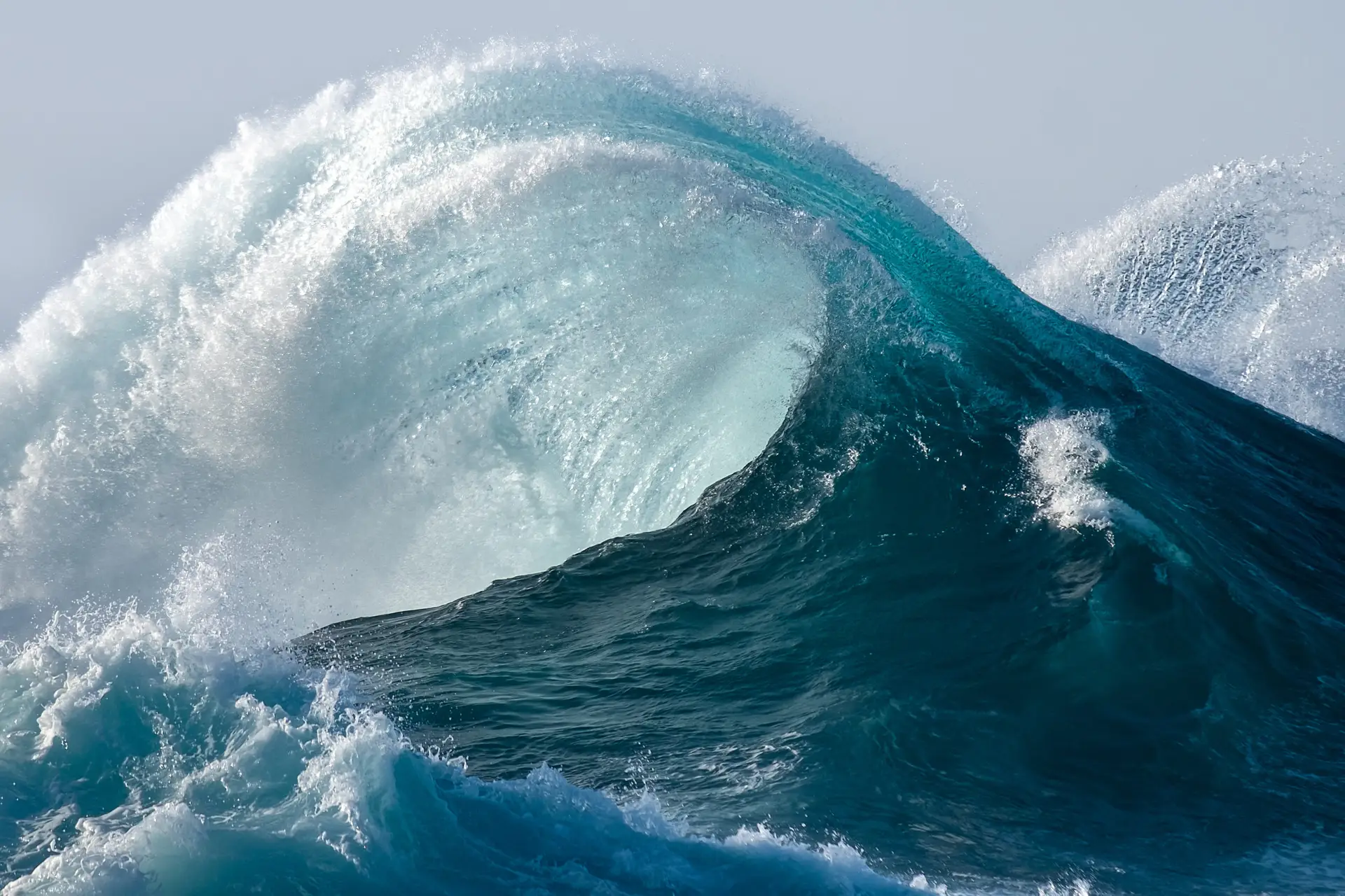 Autoridades alertam para "agravamento da agitação marítima nos Açores"