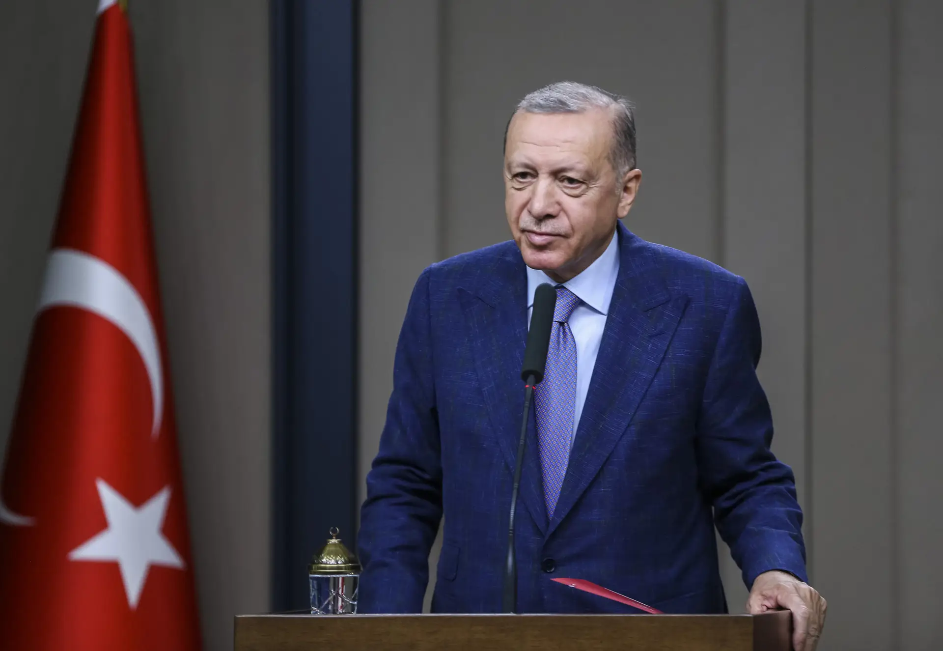 Cimeira da NATO: Erdogan obteve “plena cooperação” de Finlândia e Suécia contra o PKK
