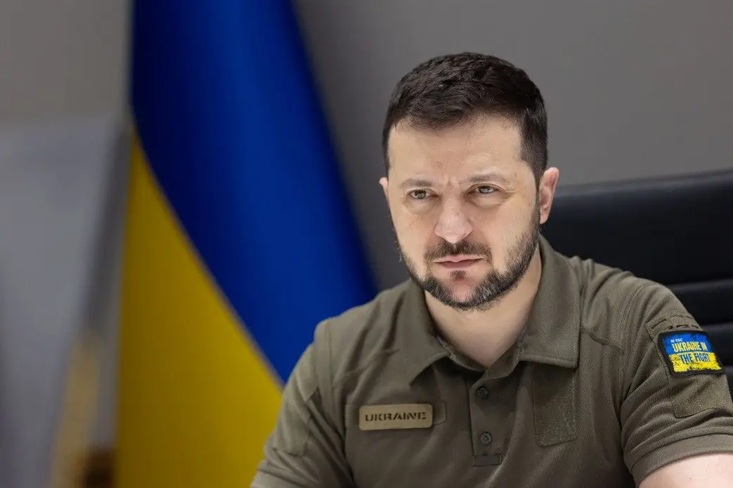 Zelensky pede à NATO mais apoio financeiro e militar