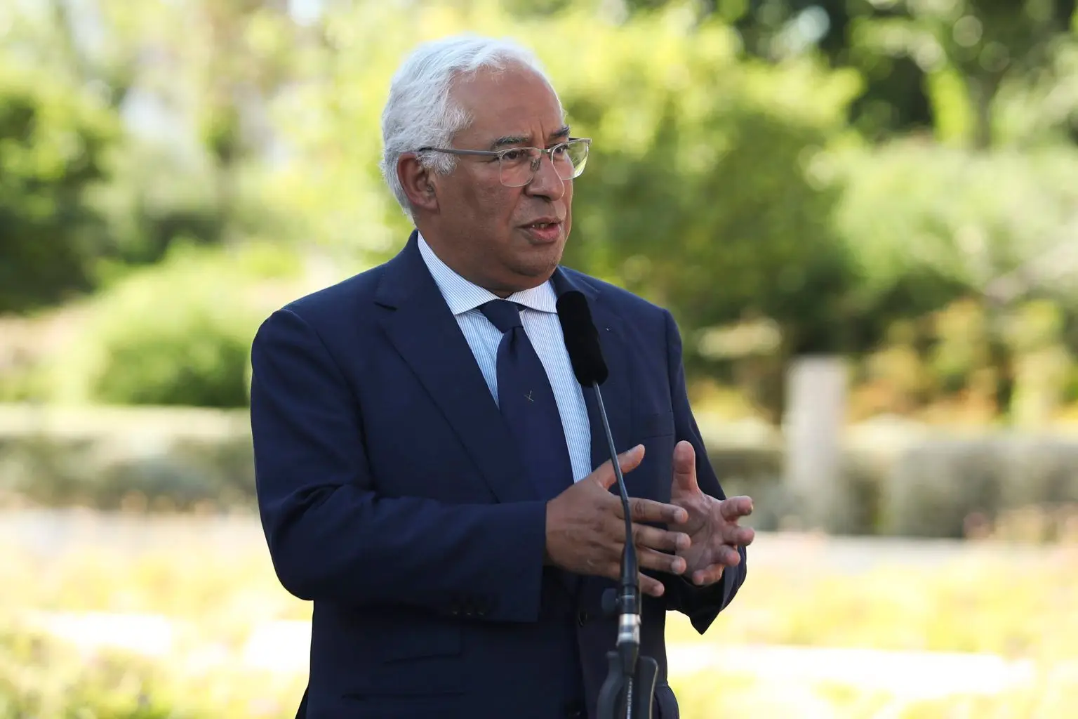 Primeiro-ministro abre jardins de São Bento para assinalar 200 anos da independência do Brasil