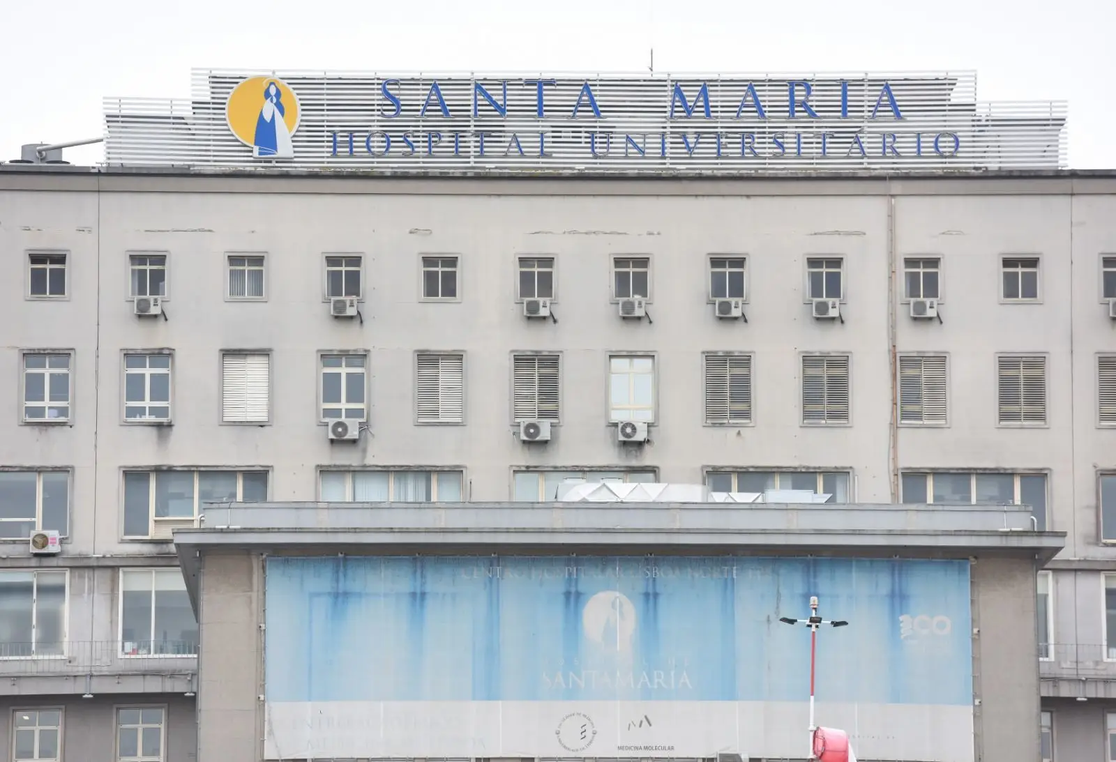 Grávida de risco foi transferida do hospital Santa Maria para um privado