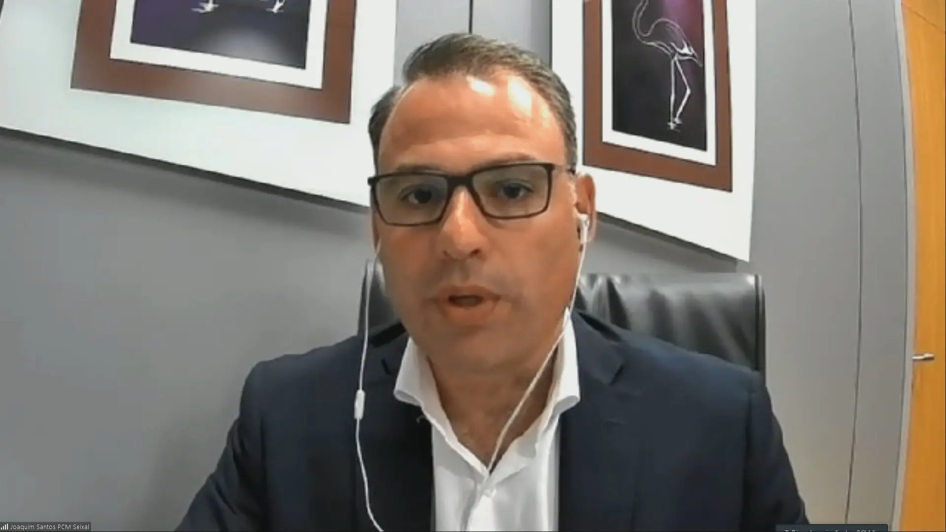 “Governo não estabeleceu caminho de discussão”: as críticas do Presidente da CM Seixal sobre o novo aeroporto