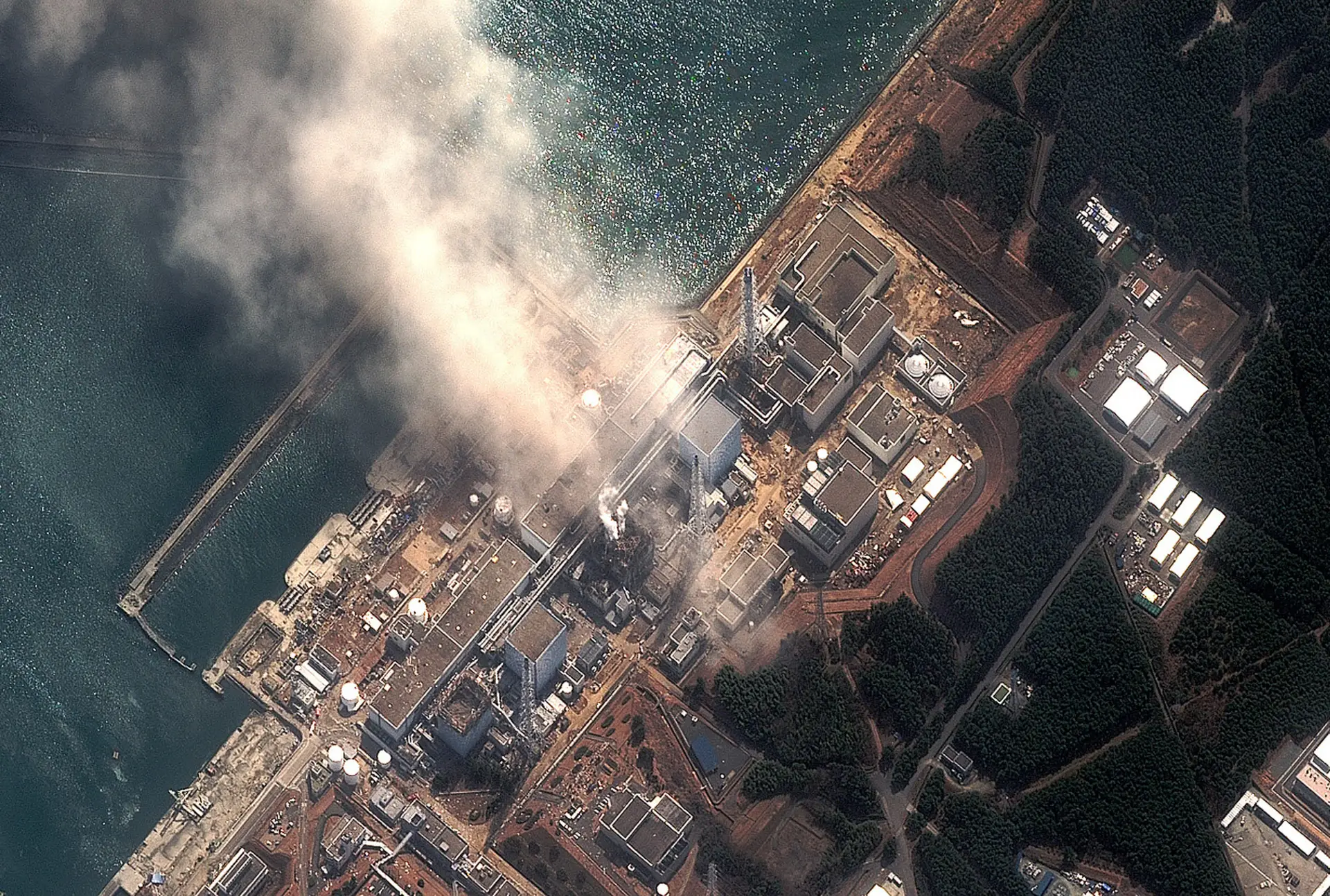 Japão: autorizado regresso a casa em zona próxima da central nuclear de Fukushima