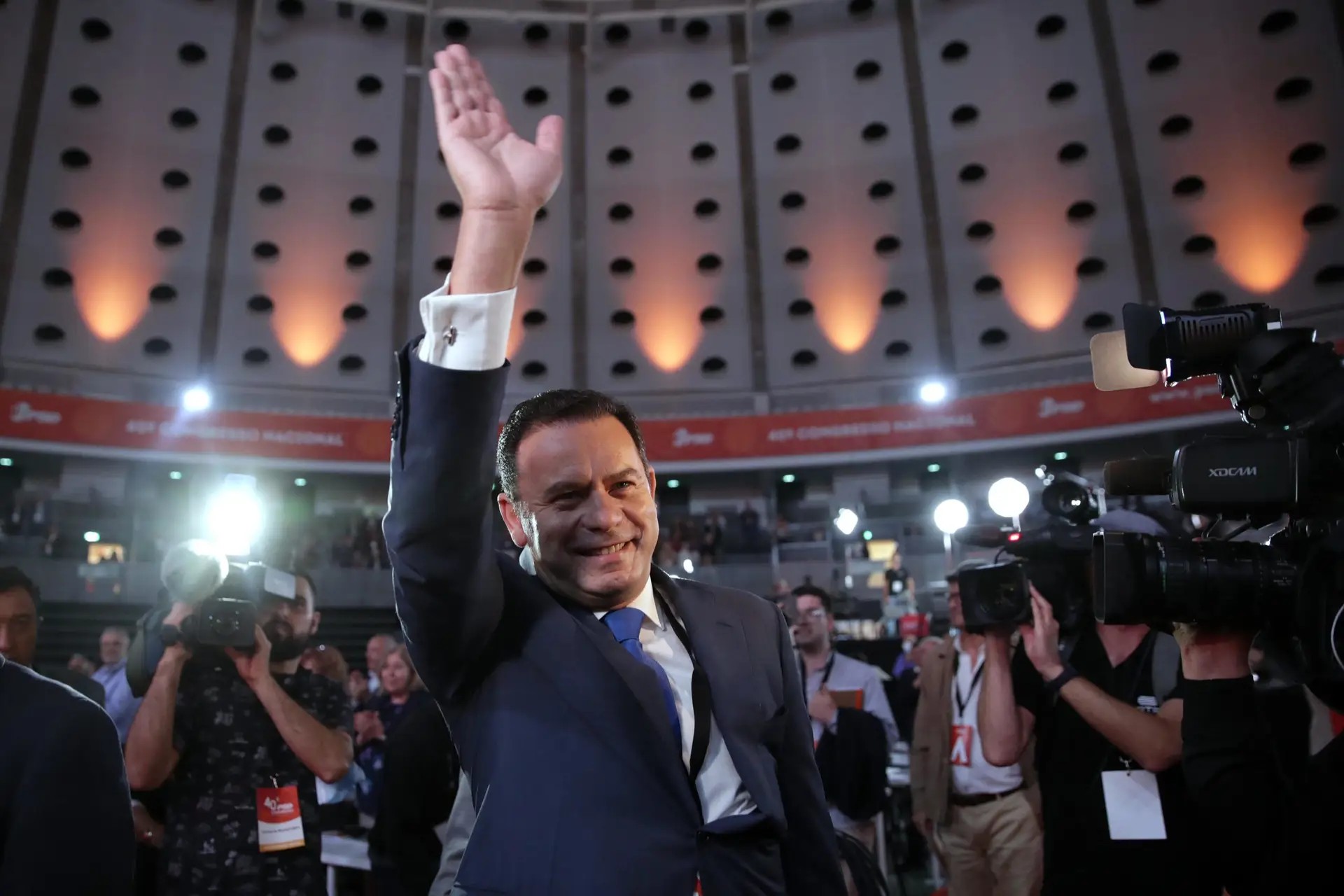 40.º Congresso do PSD ao minuto: a despedida “sem dramas” de Rio e a estreia de Montenegro com avisos ao Governo