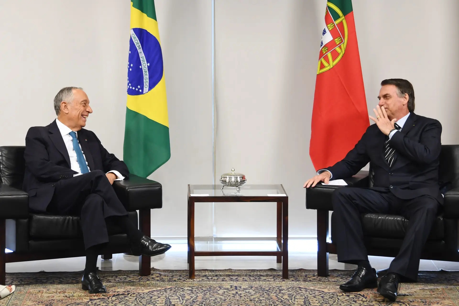Bolsonaro “irrita-se” e desmarca encontro com Marcelo Rebelo de Sousa