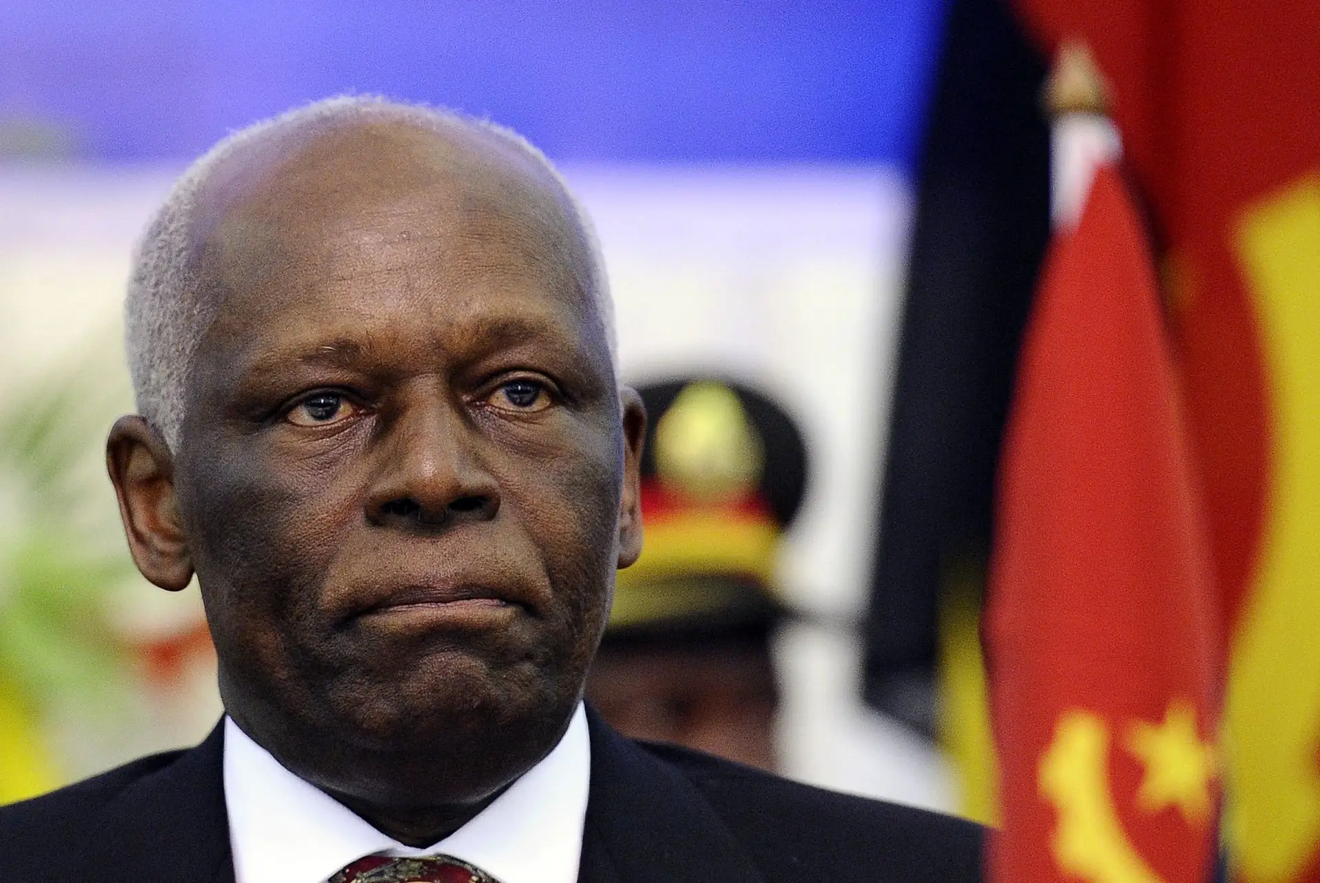 José Eduardo dos Santos: ministro garante que Governo continua a “assumir responsabilidades” pelos custos de hospitalização