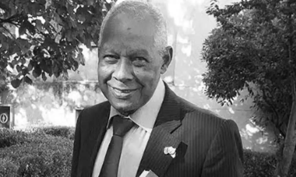 Benfica lamenta morte do antigo futebolista Fernando Vieira Dias