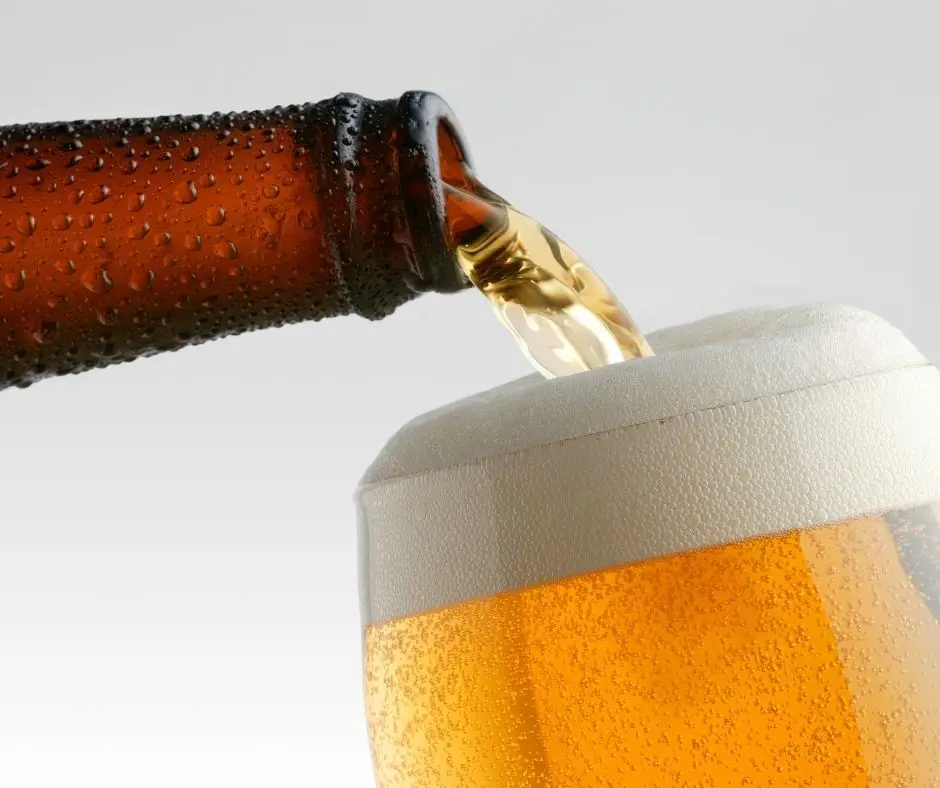 Estudo conclui que beber cerveja faz bem à “microbiota intestinal, sem aumentar o peso e a massa gorda”