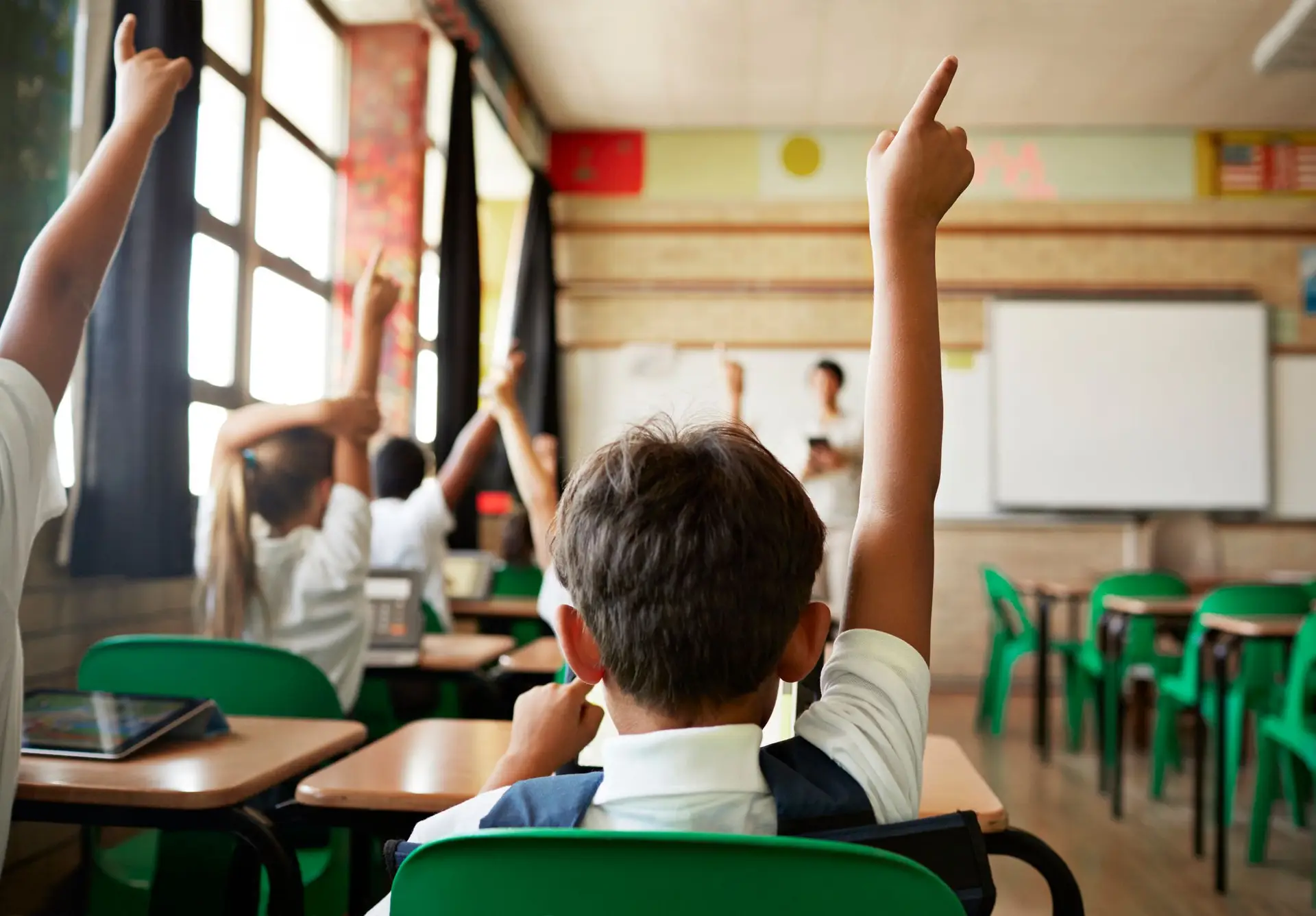 Faltas a Cidadania: Ministério Público quer alunos à guarda da escola