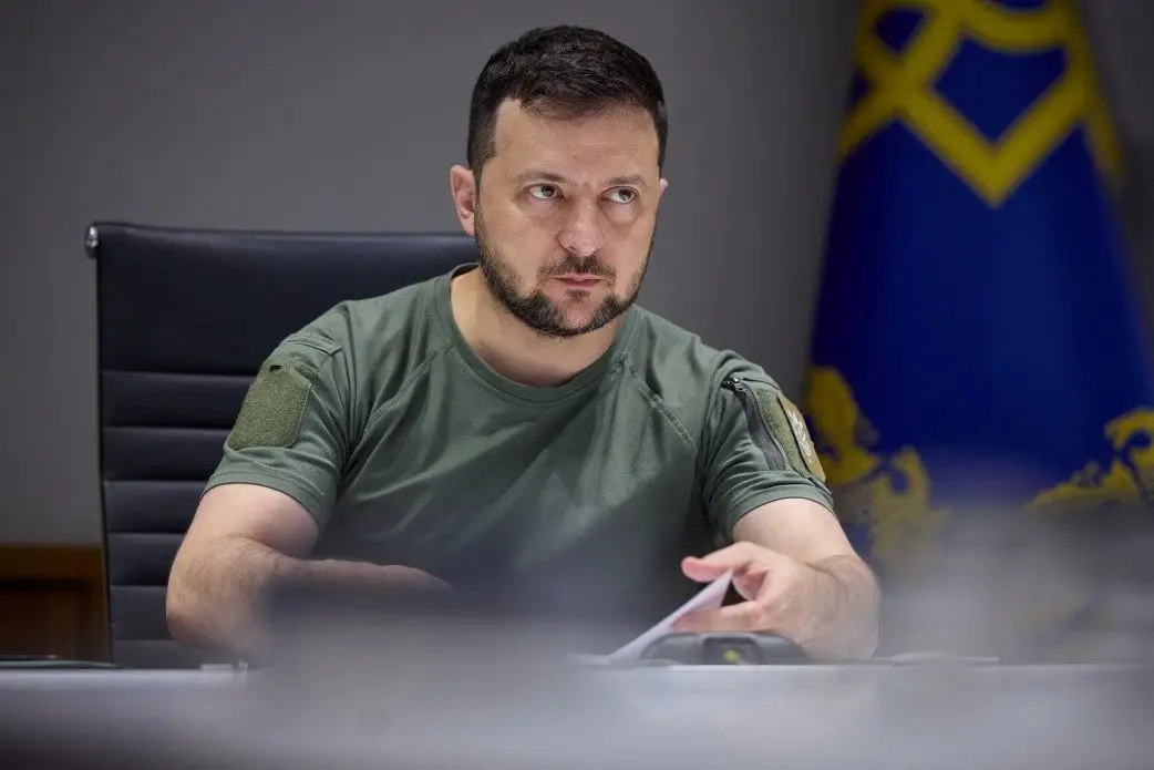Petróleo russo: a acusação de Zelensky a empresas gregas