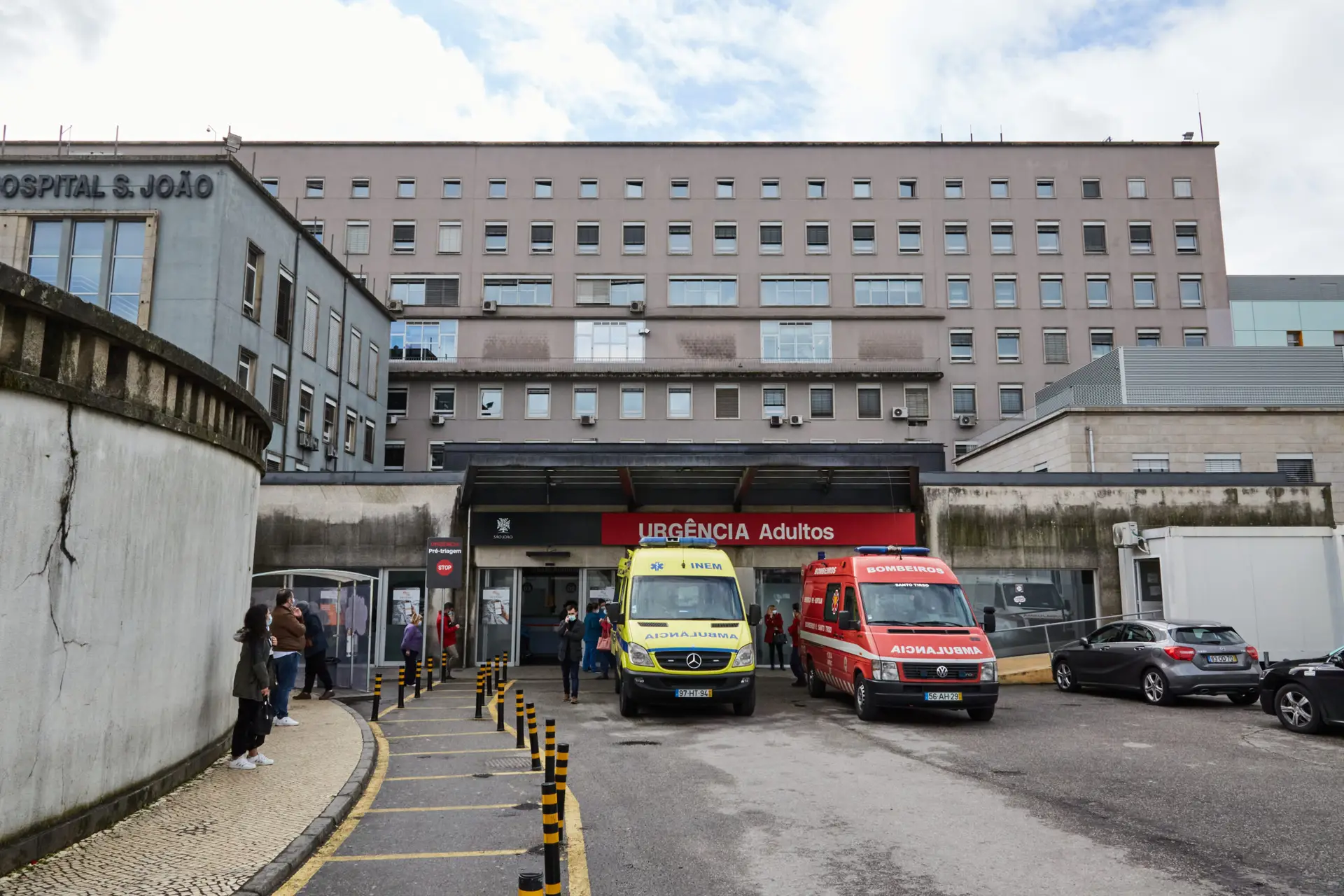 Administração do São João preocupada após dezenas de médicos recusarem horas extra