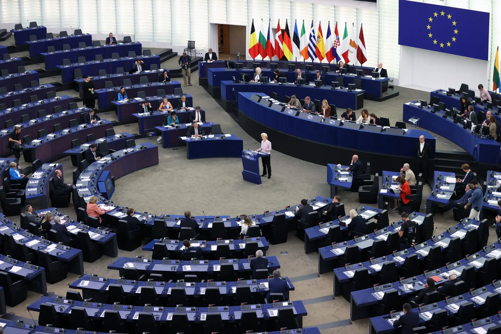 Eurodeputados defendem suspensão da Rússia da Interpol