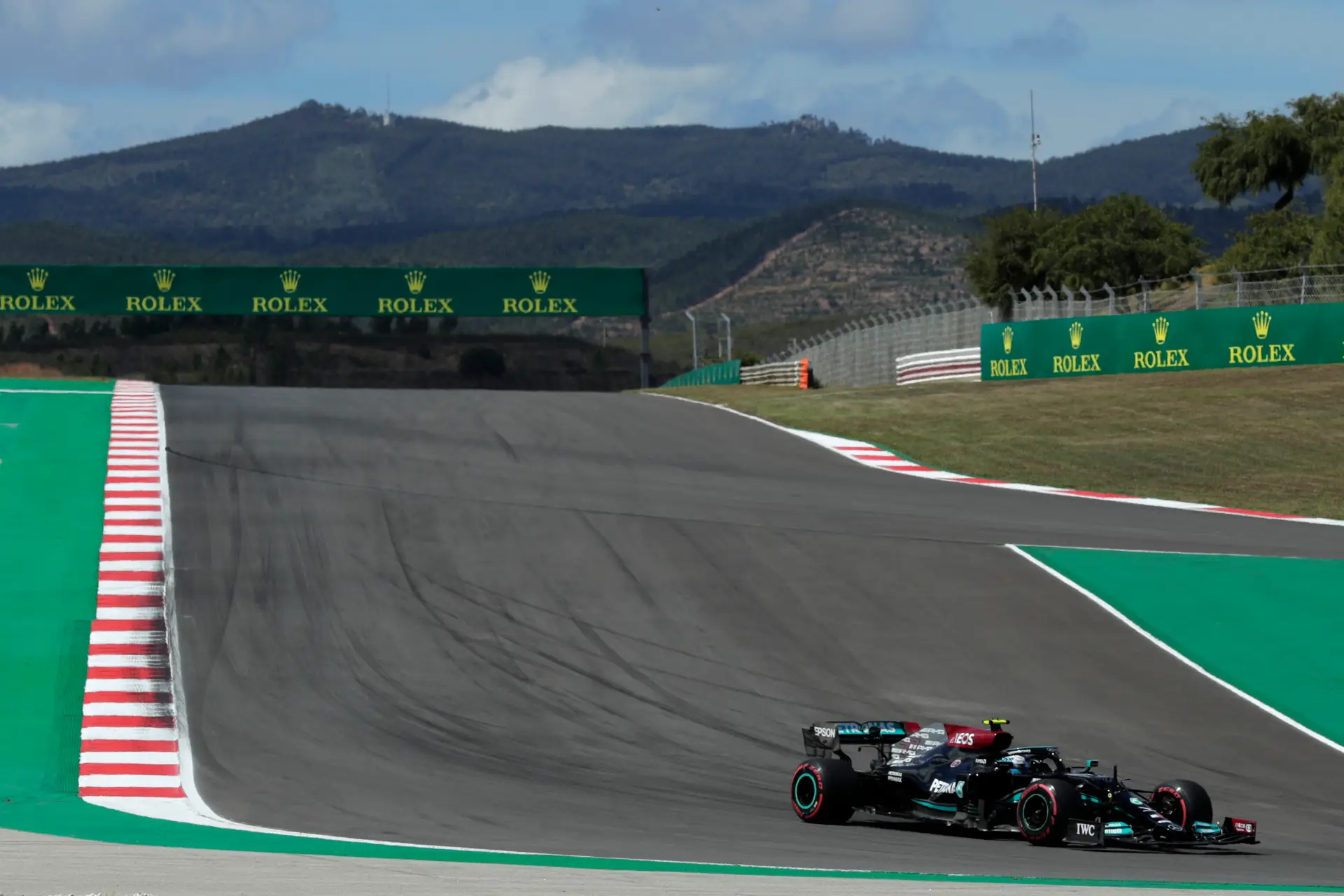 Autódromo do Algarve vai receber testes oficiais da Fórmula 1