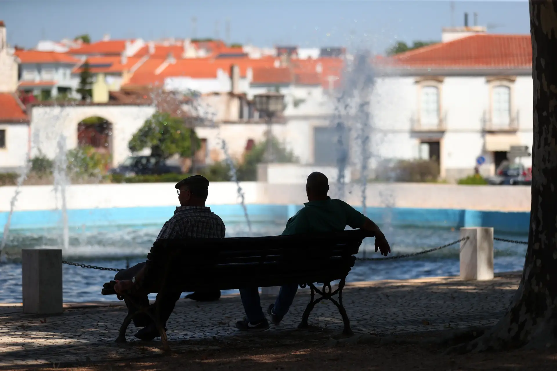 Recordes de temperatura batidos em 13 zonas de Portugal na quarta-feira