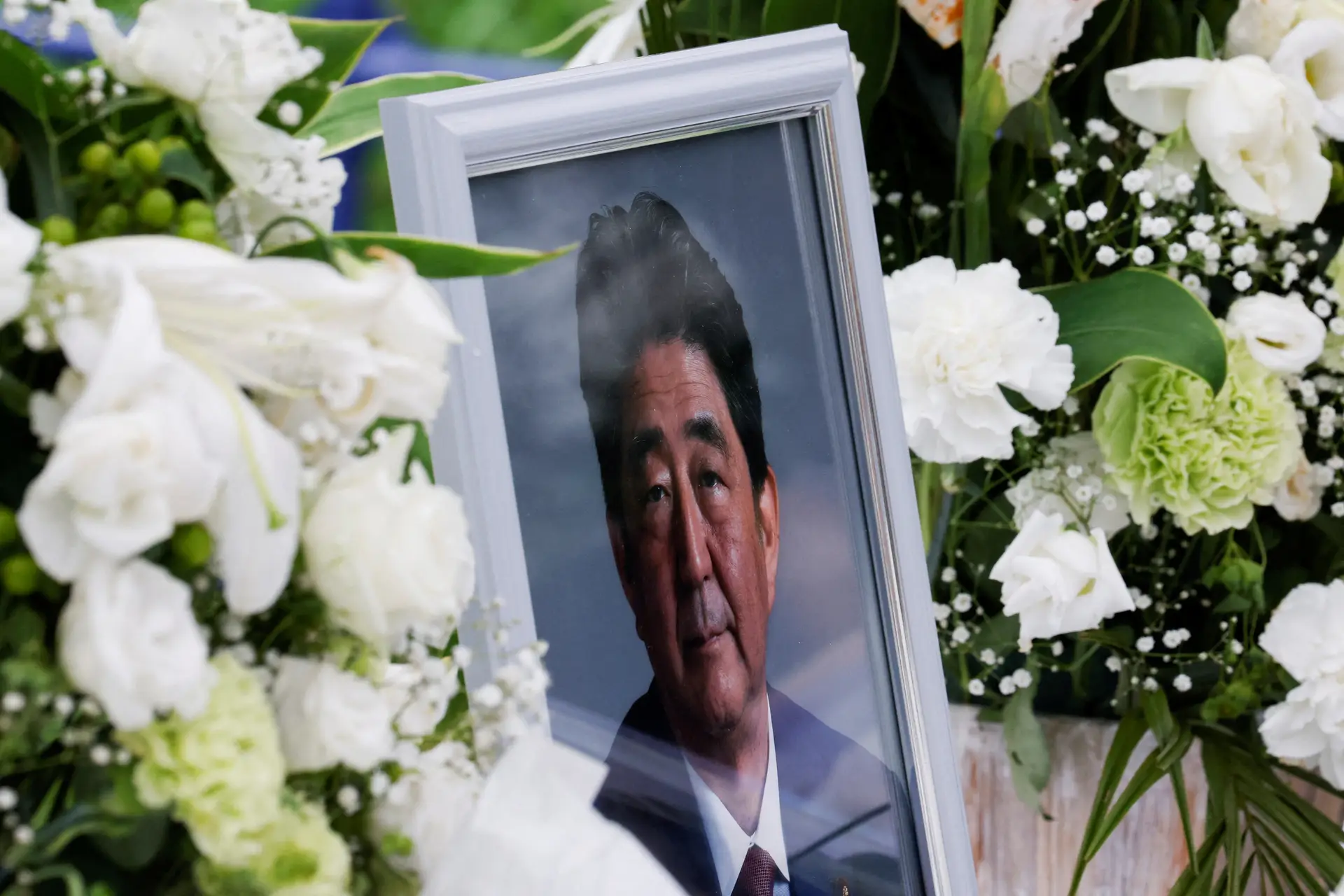 Primeiro-ministro japonês aponta falhas à atuação da polícia na morte de Shinzo Abe