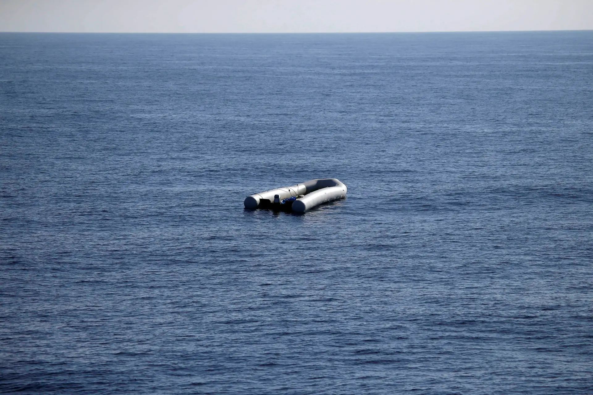 Quatro mortos e mais de 20 desaparecidos ao largo das ilhas Canárias
