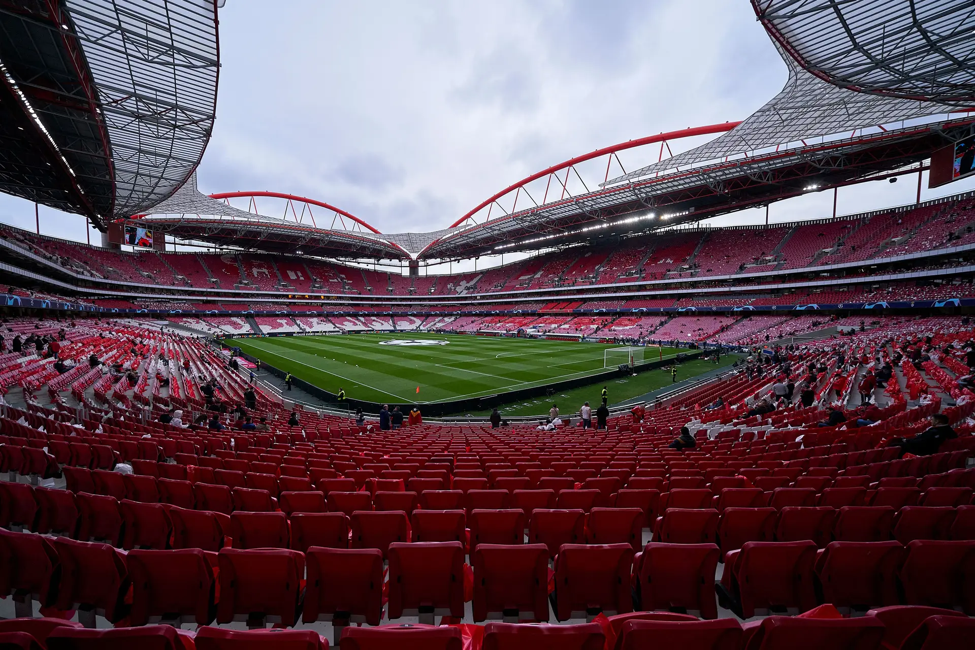 Jogos de Benfica e Sporting de Braga da segunda jornada invertidos