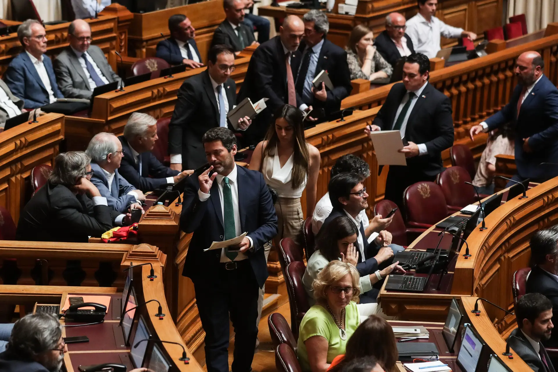 Chega assume que abandono do hemiciclo teve um “custo” mas que foi feito "de forma pensada"