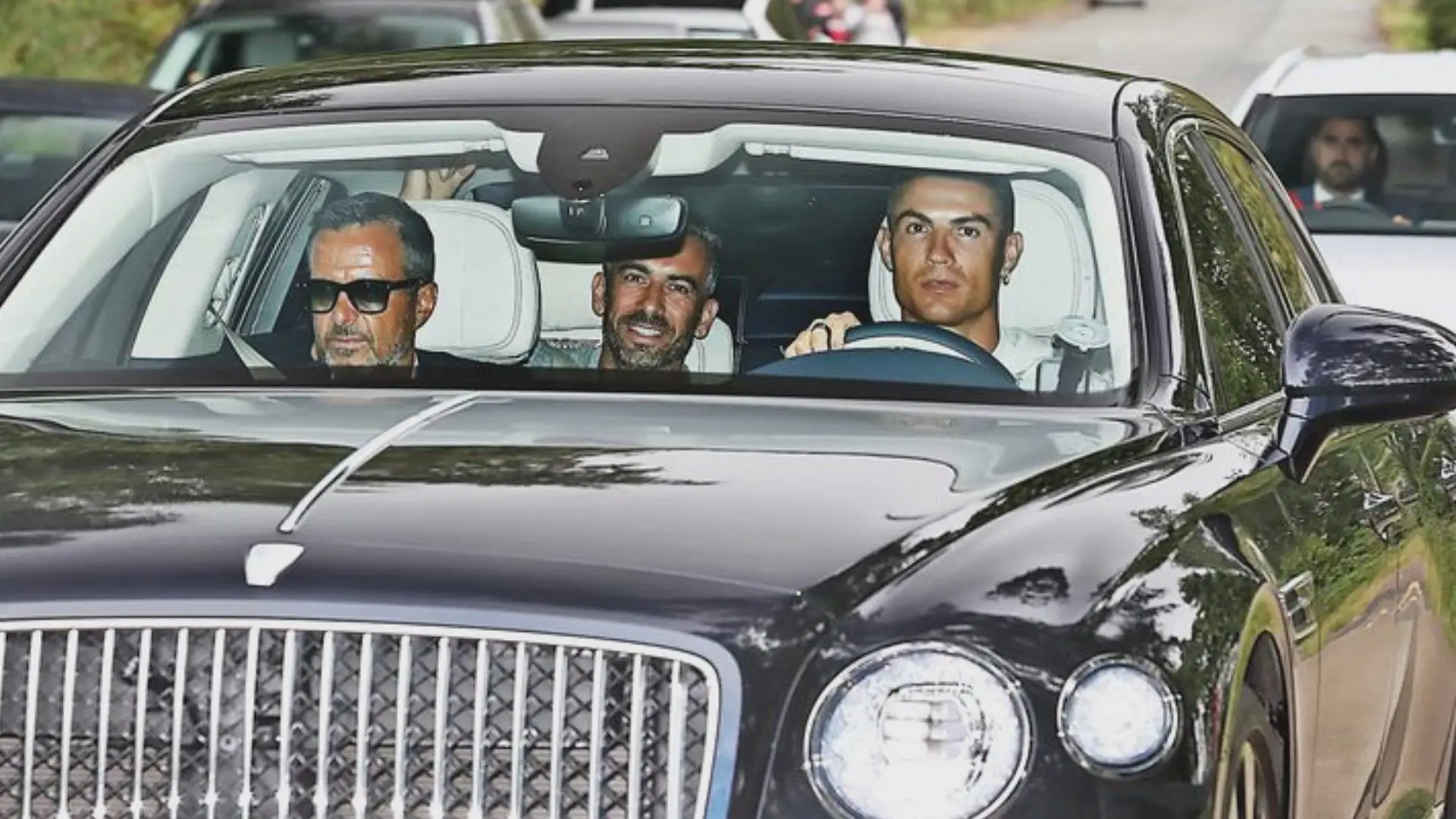 Cristiano Ronaldo reunido com Manchester United para decidir futuro