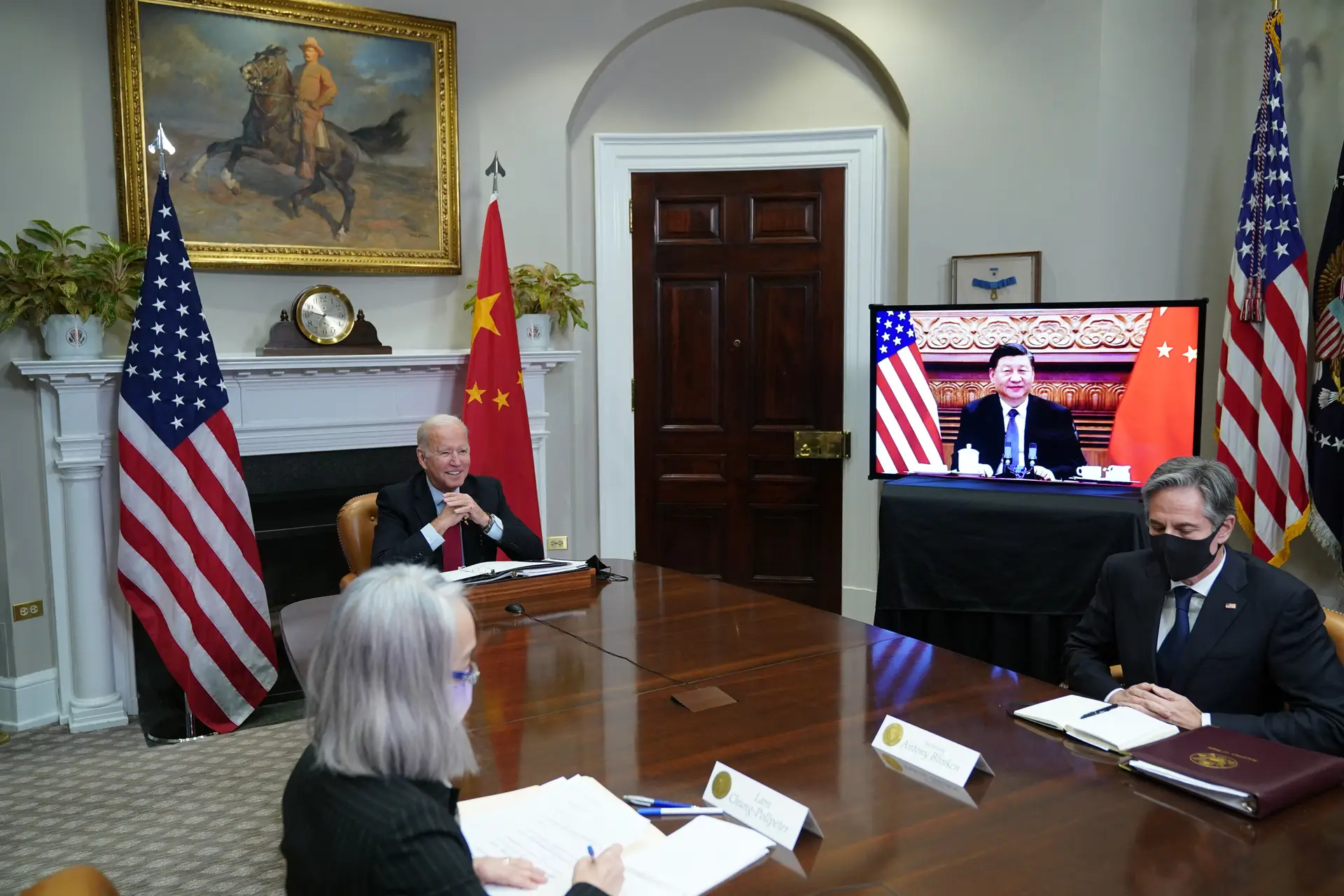 Joe Biden e Xi Jinping têm conversa marcada no centro de tensões sobre Taiwan e Ucrânia