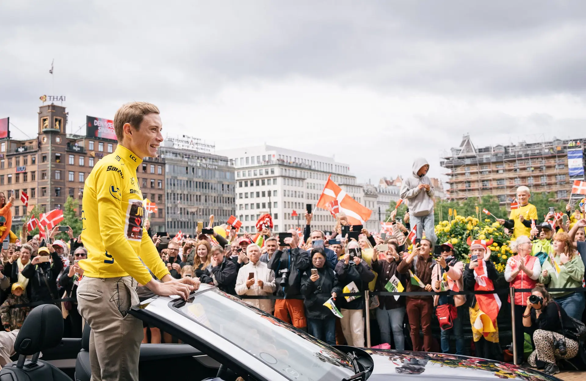 Tour: Vingegaard reforça liderança com triunfo no contrarrelógio