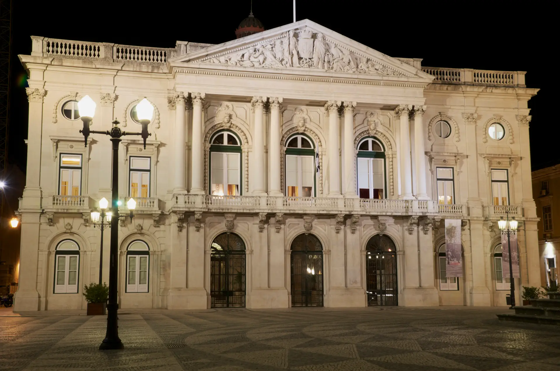 Laurinda Alves renuncia ao cargo de vereadora na Câmara de Lisboa