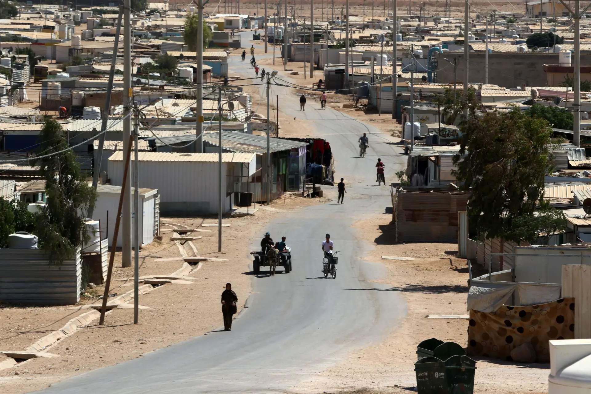 Milhões de refugiados vão enfrentar inverno mais difícil dos últimos anos, alerta ACNUR