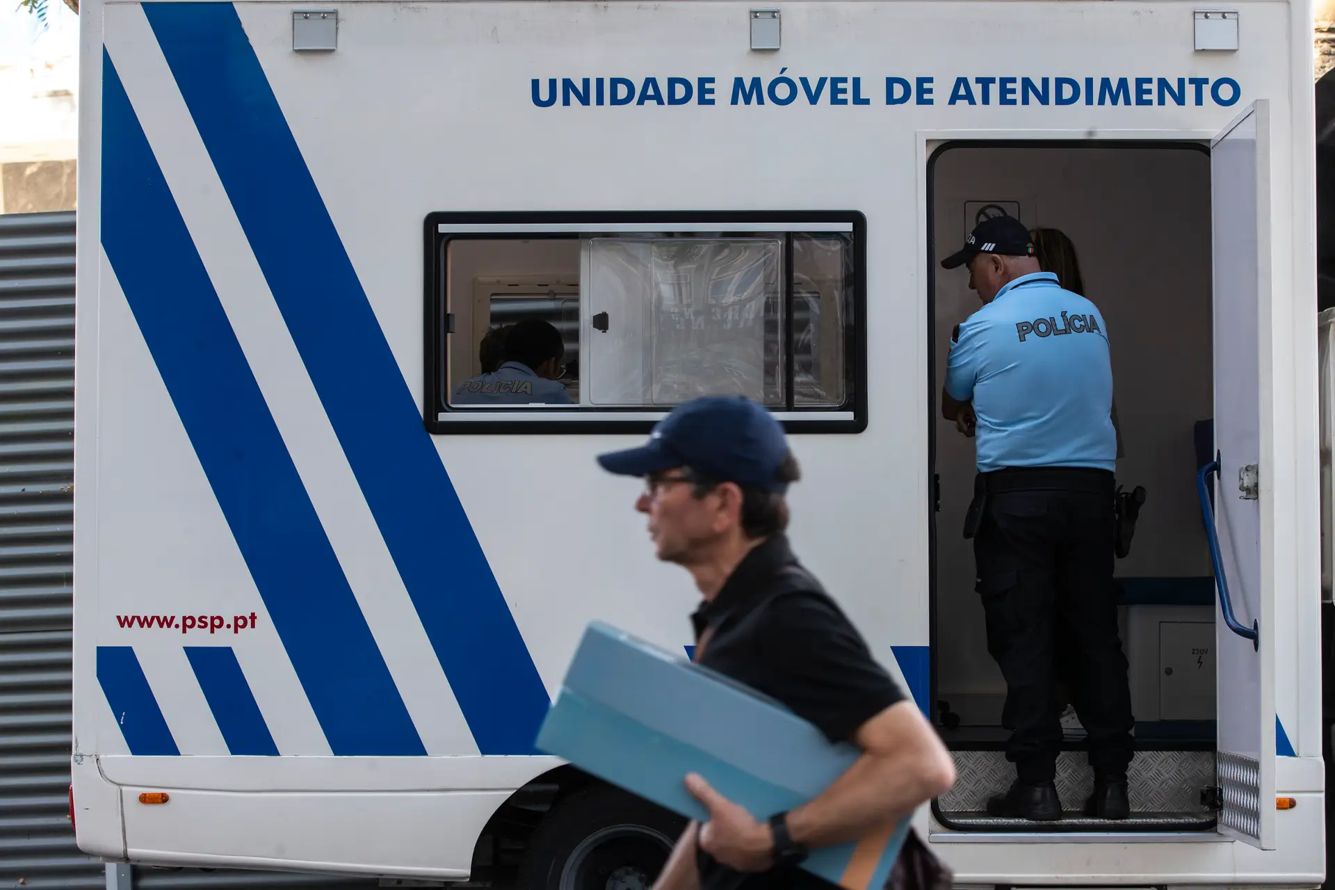 "Resolvida" a (segunda) avaria das unidades móveis da PSP no Porto